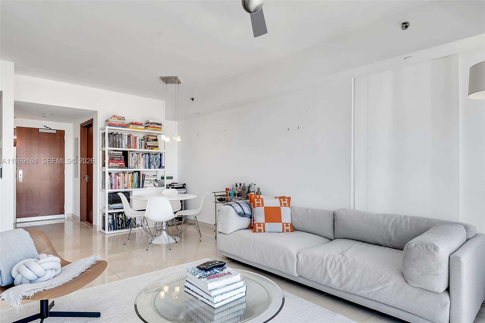 Icon at 450 Alton Rd, Miami Beach, FL 33139 - For Rent photo 9