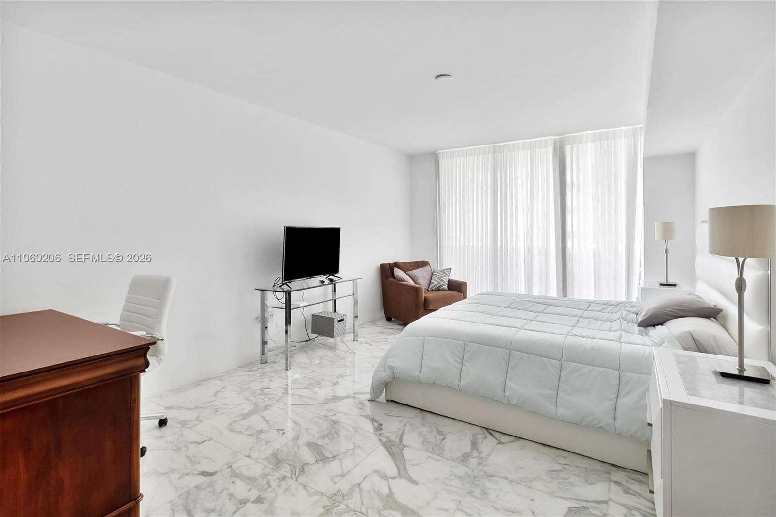 The Beach Club Two at 1830 Ocean Dr, Hallandale Beach, FL 33009 - For Rent photo 11