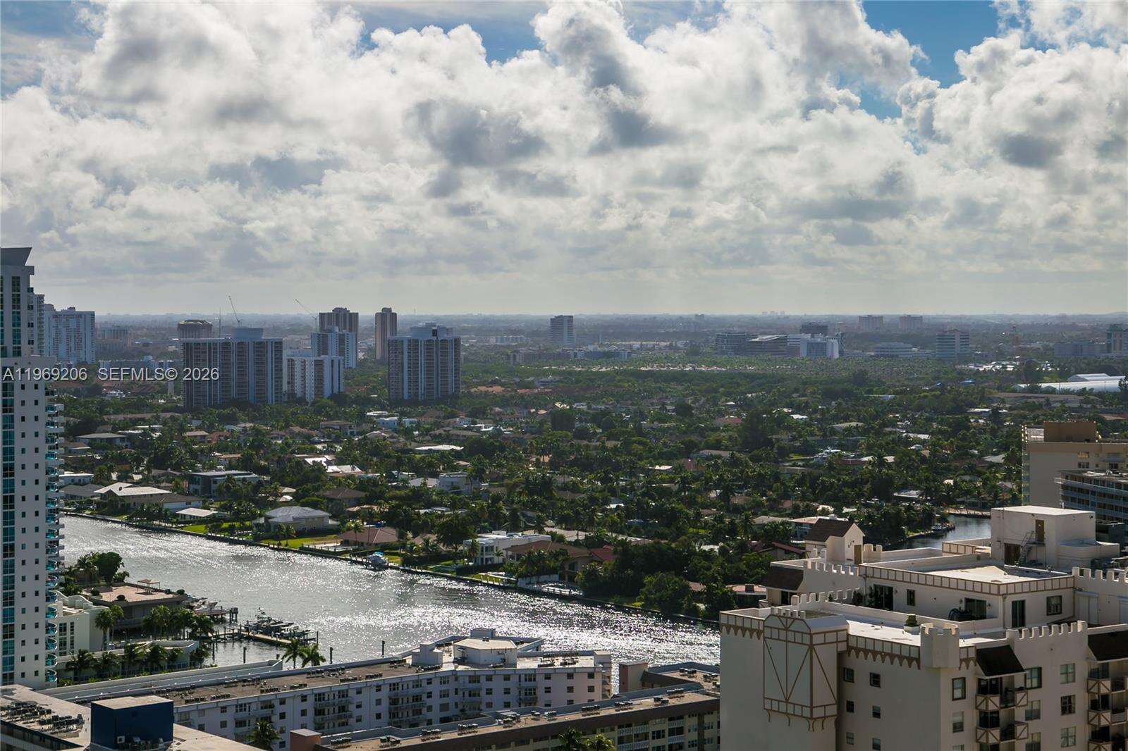 The Beach Club Two at 1830 Ocean Dr, Hallandale Beach, FL 33009 - For Rent photo 16