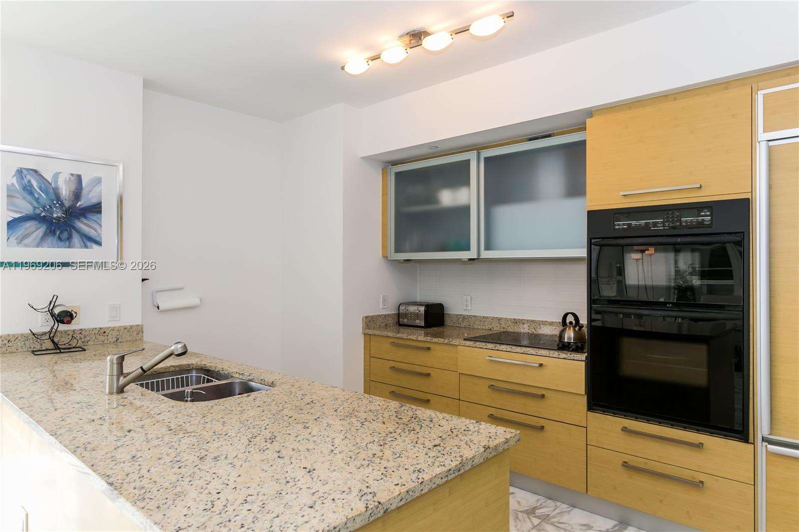 The Beach Club Two at 1830 Ocean Dr, Hallandale Beach, FL 33009 - For Rent photo 6