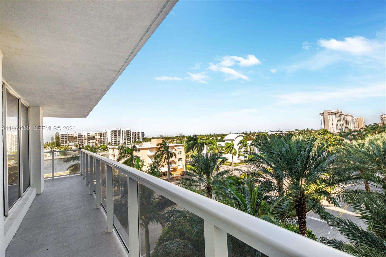Aquarius at 2751 Ocean Dr, Hollywood, FL 33019 - For Rent photo 1