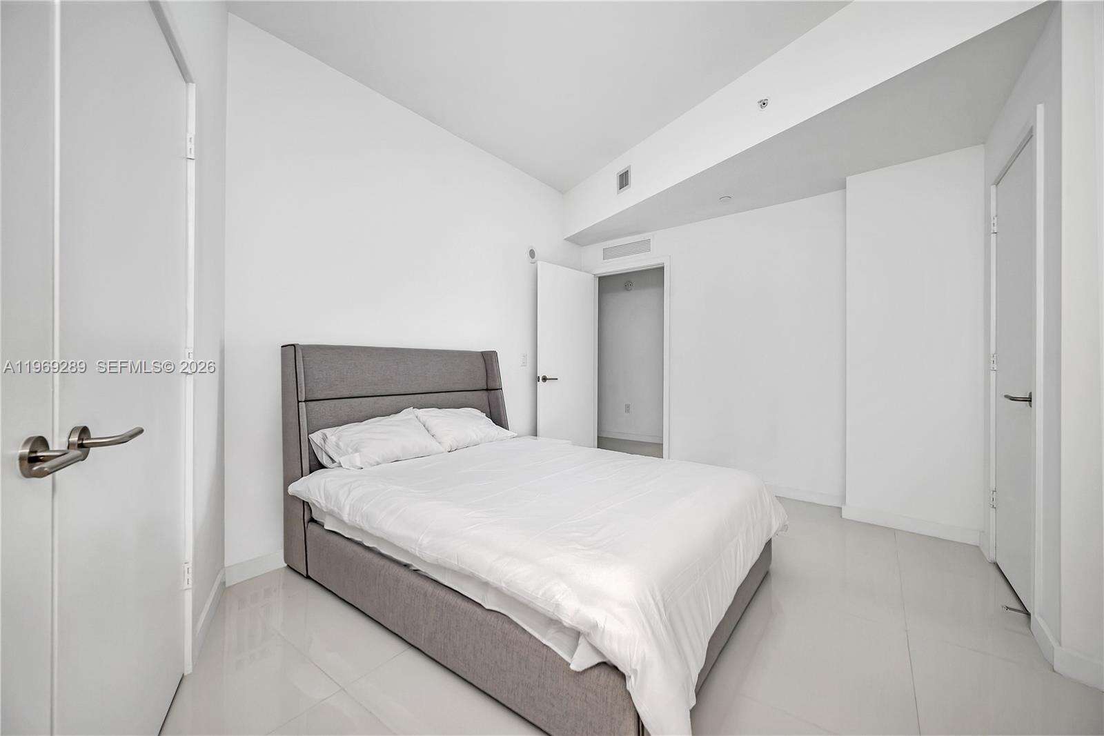 Paramount Miami Worldcenter at 851 1 Ave, Miami, FL 33132 - For Rent photo 12