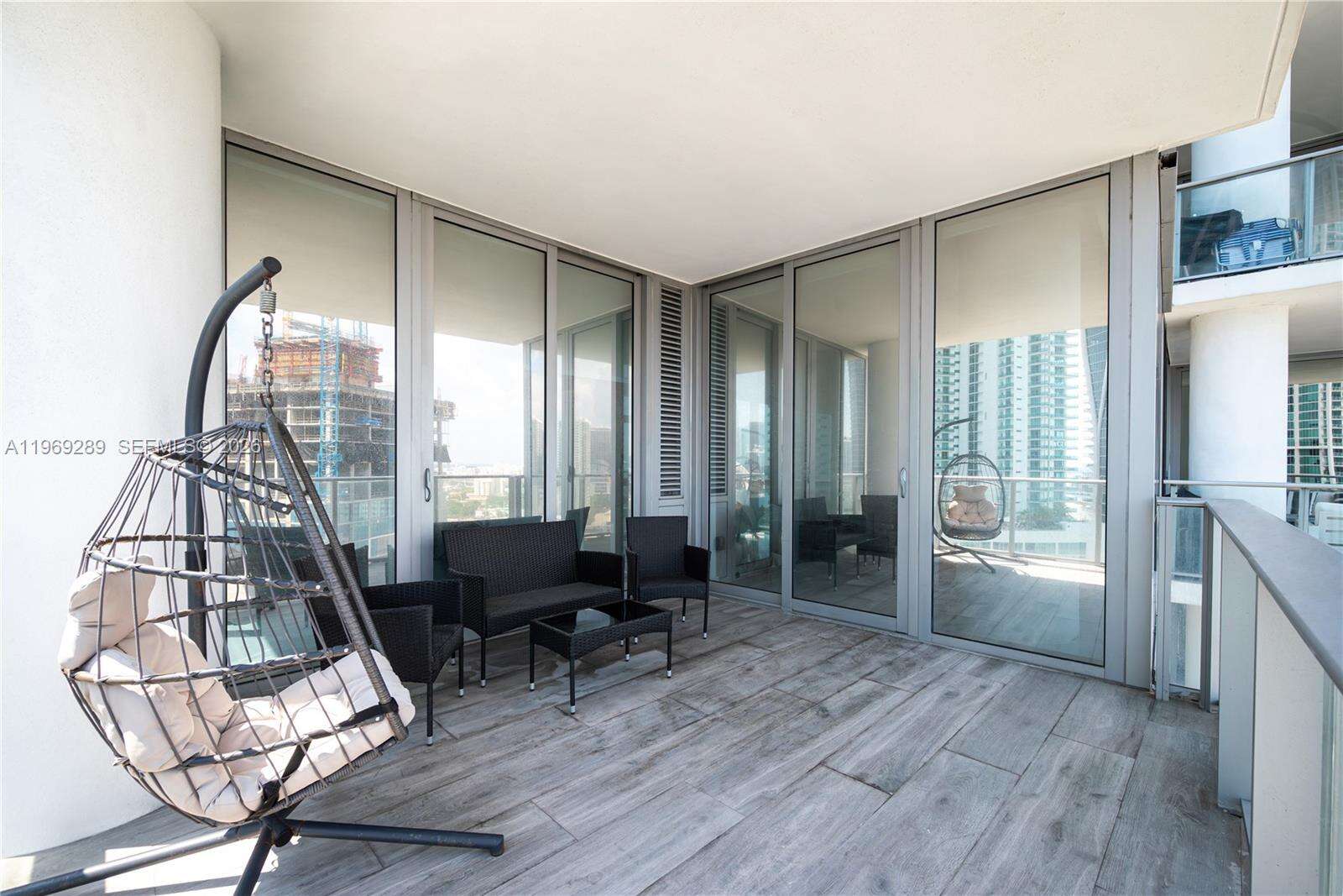 Paramount Miami Worldcenter at 851 1 Ave, Miami, FL 33132 - For Rent photo 30