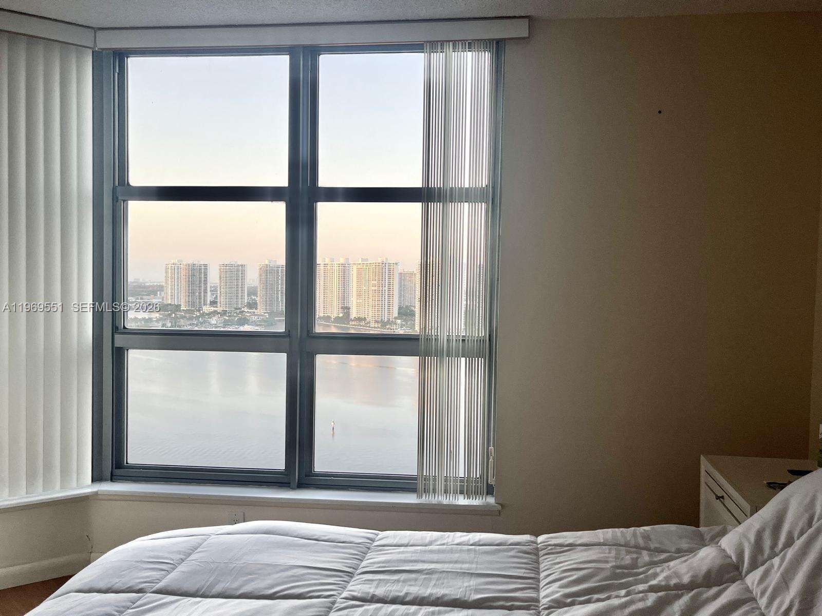 Mystic Pointe Tower 500 at 3530 Mystic Pointe Dr, Aventura, FL 33180 - For Rent photo 16
