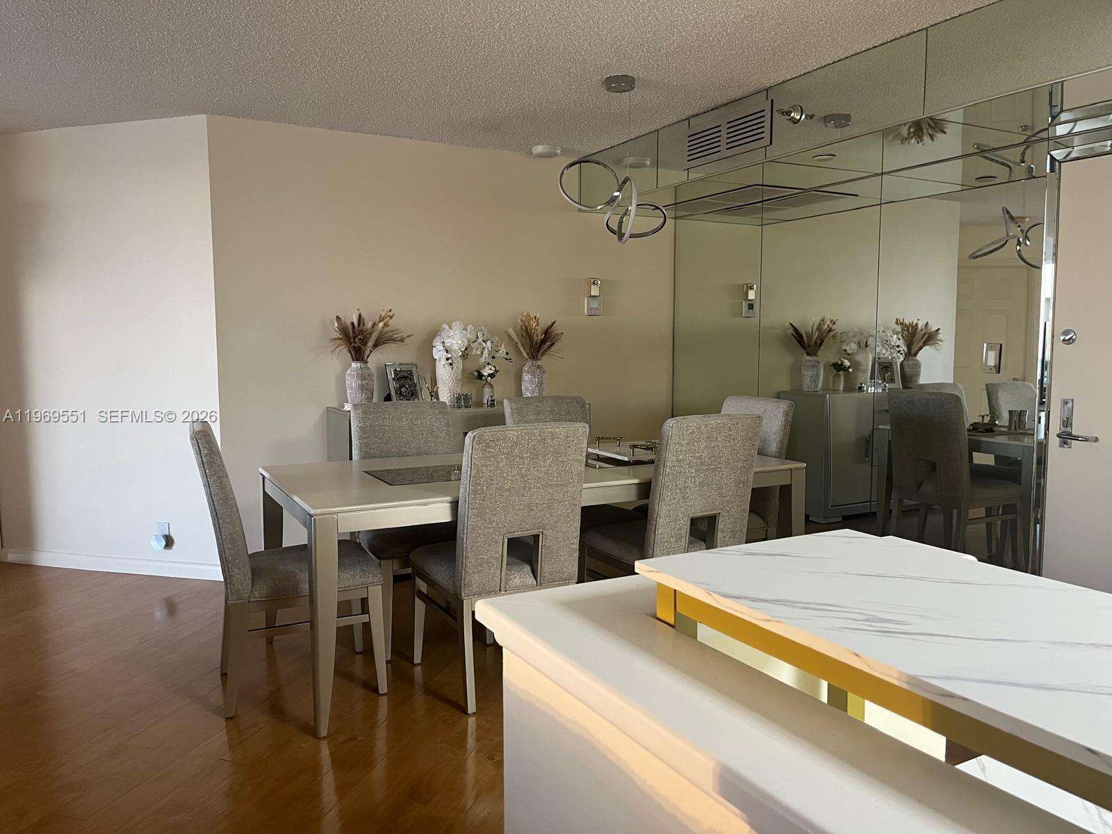 Mystic Pointe Tower 500 at 3530 Mystic Pointe Dr, Aventura, FL 33180 - For Rent photo 5