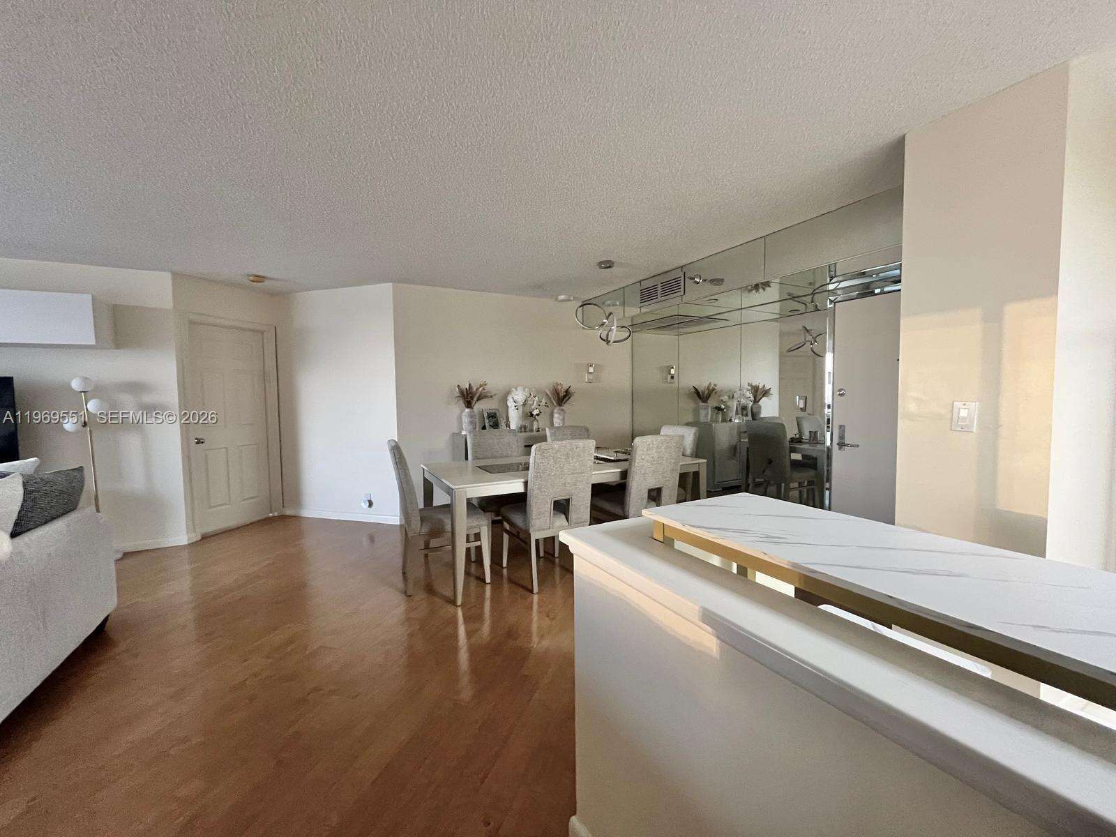 Mystic Pointe Tower 500 at 3530 Mystic Pointe Dr, Aventura, FL 33180 - For Rent photo 6