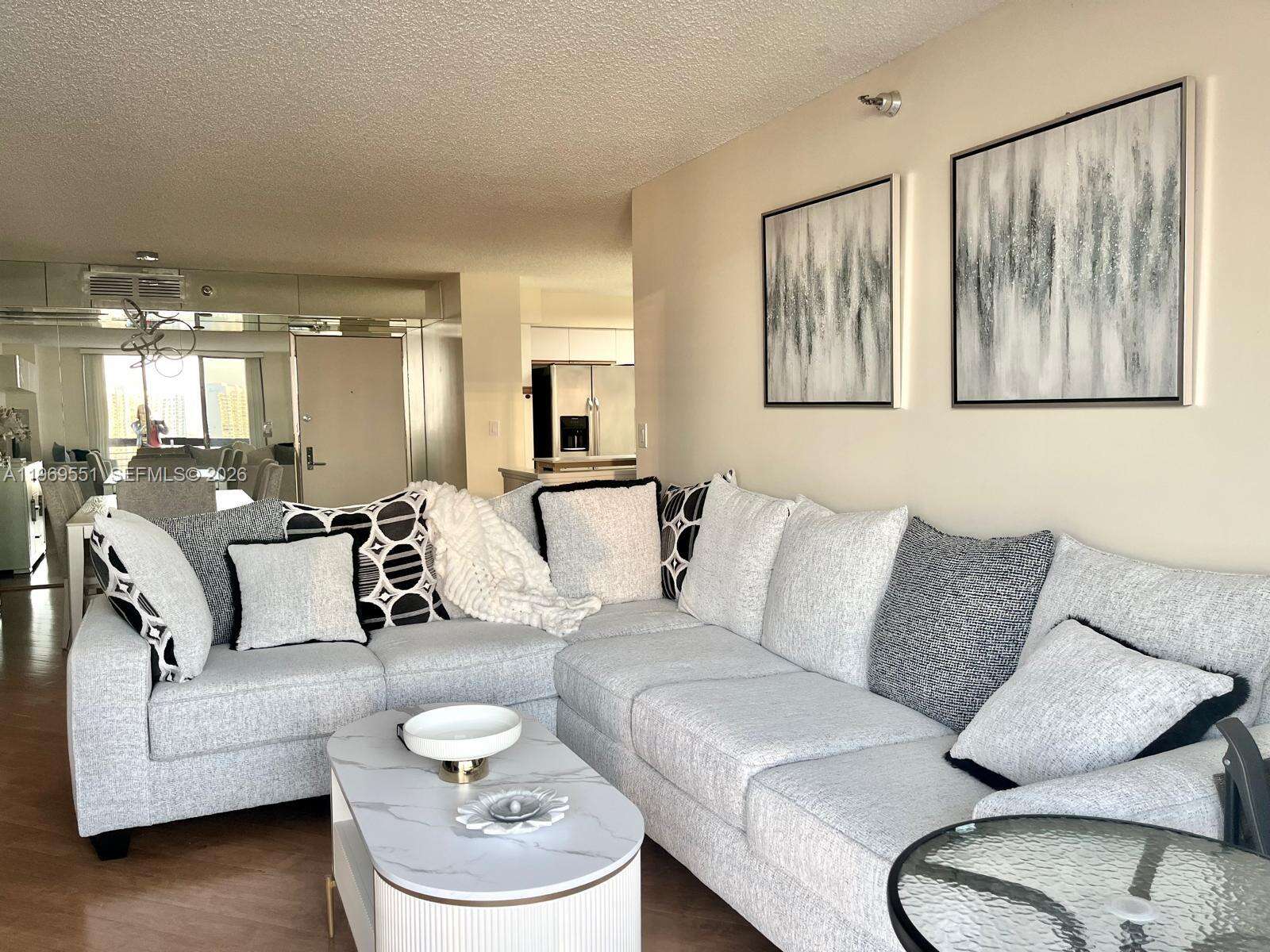 Mystic Pointe Tower 500 at 3530 Mystic Pointe Dr, Aventura, FL 33180 - For Rent photo 8