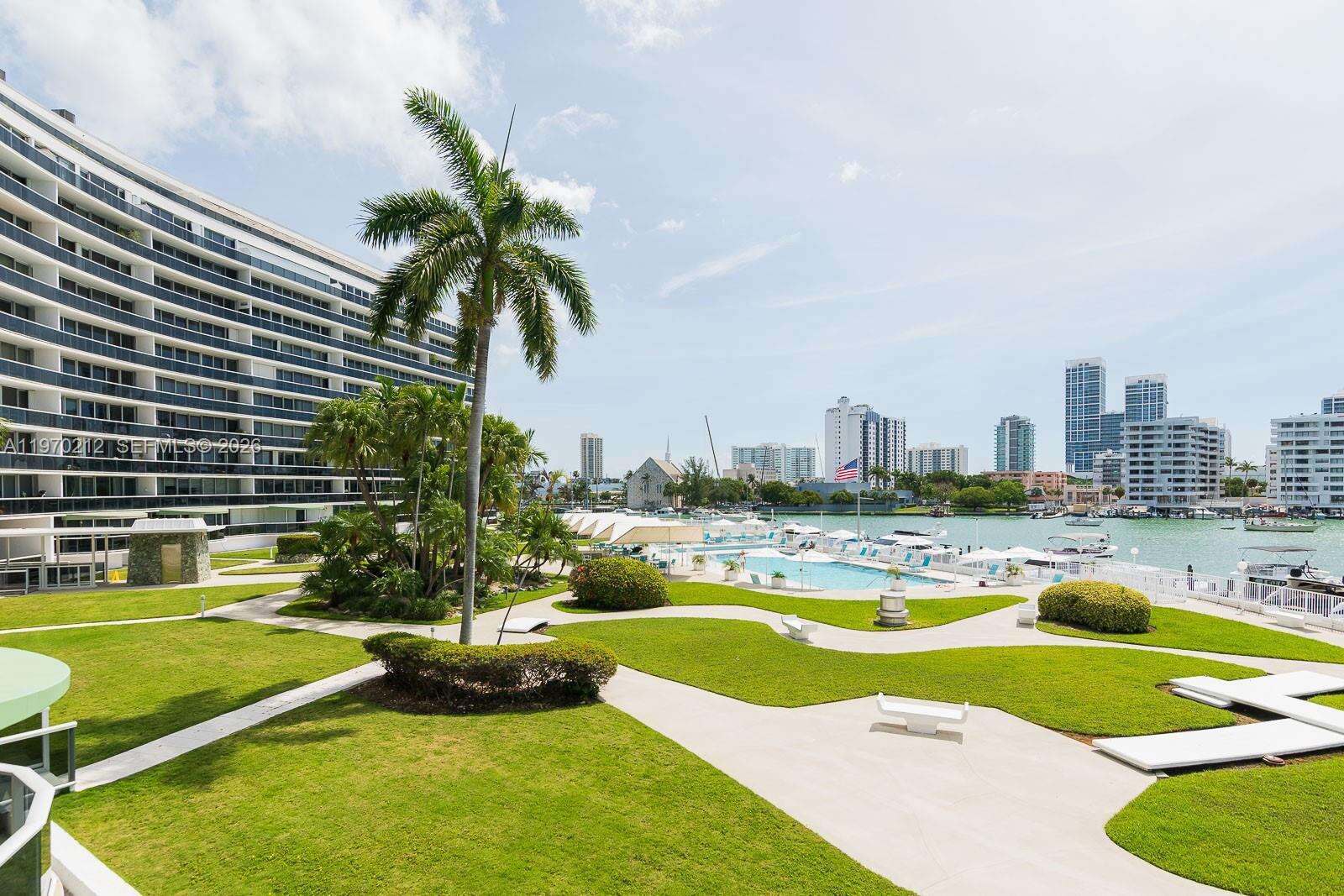 King Cole at 900 Bay Dr, Miami Beach, FL 33141 - For Rent photo 1
