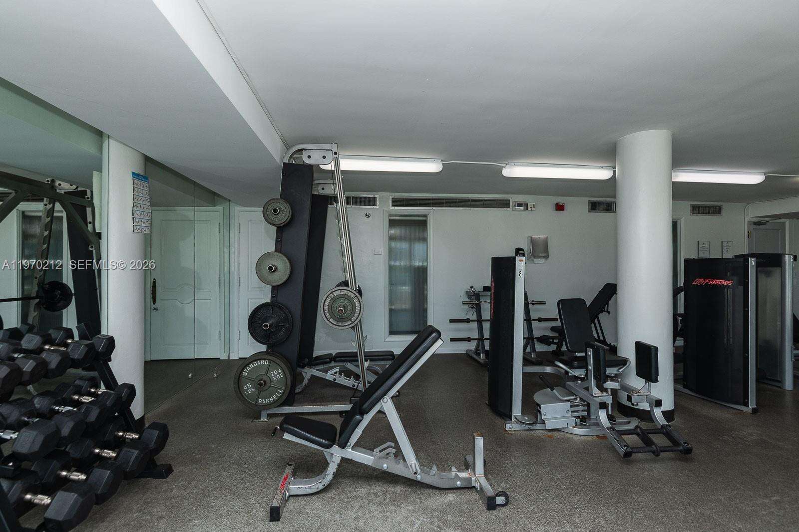 King Cole at 900 Bay Dr, Miami Beach, FL 33141 - For Rent photo 48