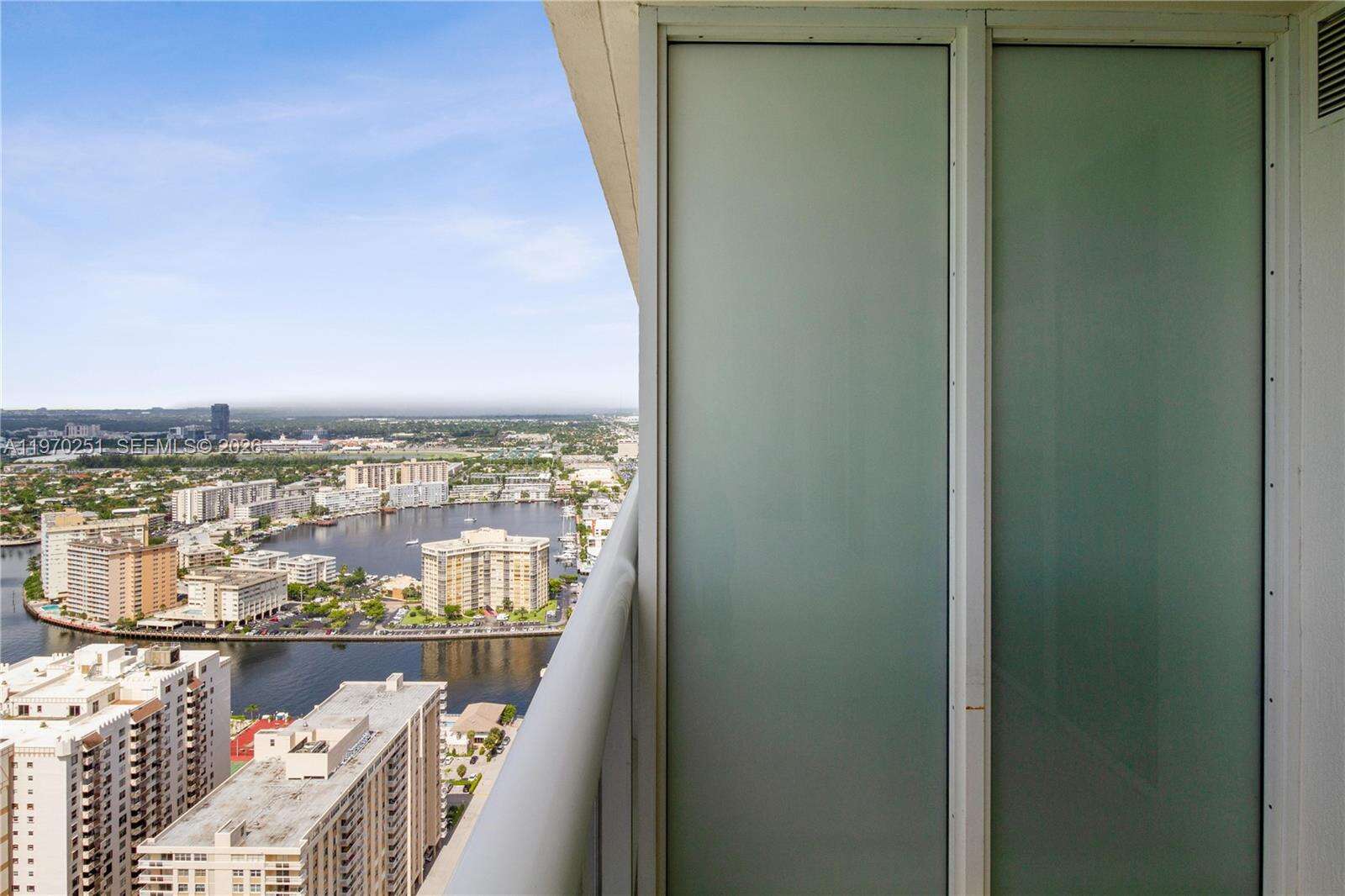 The Beach Club Two at 1830 Ocean Dr, Hallandale Beach, FL 33009 - For Rent photo 25