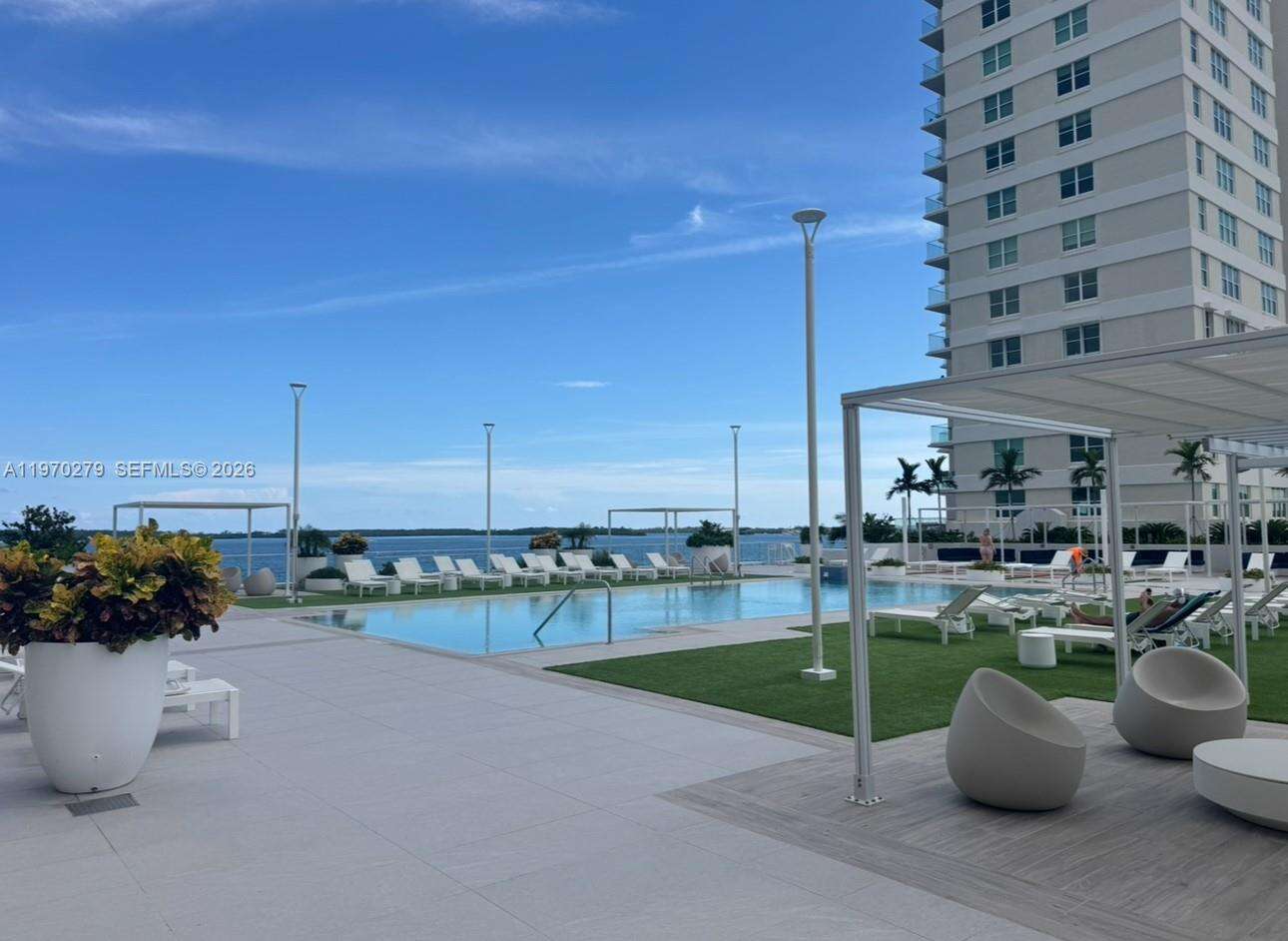 Isola at 770 Claughton Island Dr, Miami, FL 33131 - For Rent photo 34