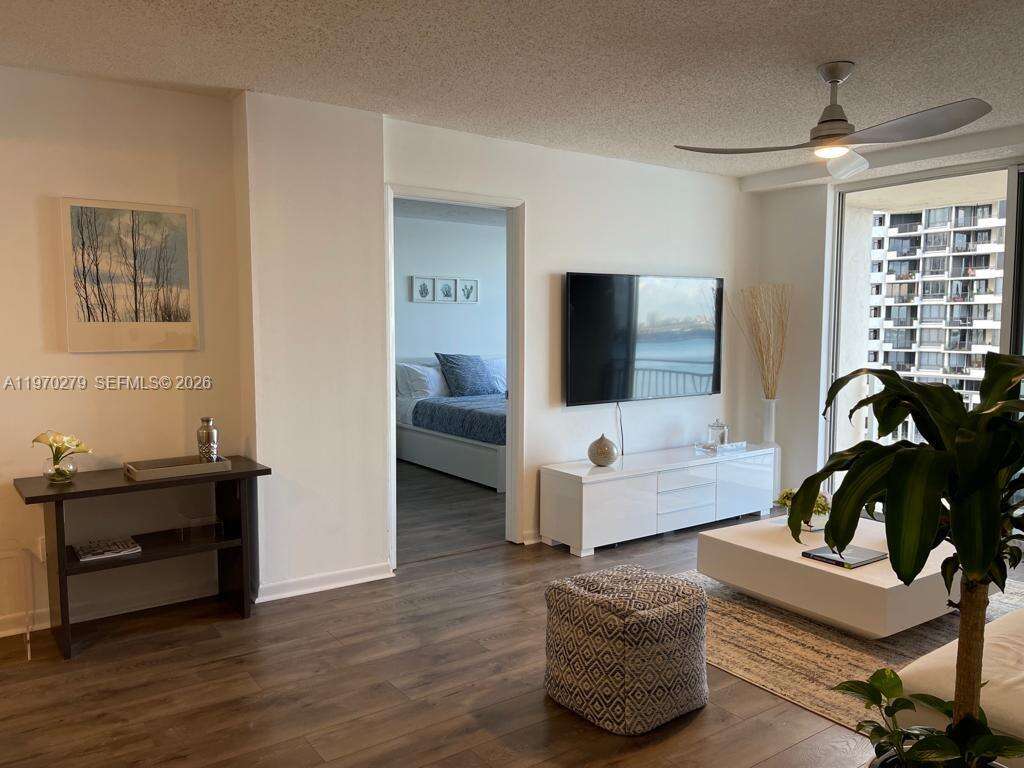 Isola at 770 Claughton Island Dr, Miami, FL 33131 - For Rent photo 6