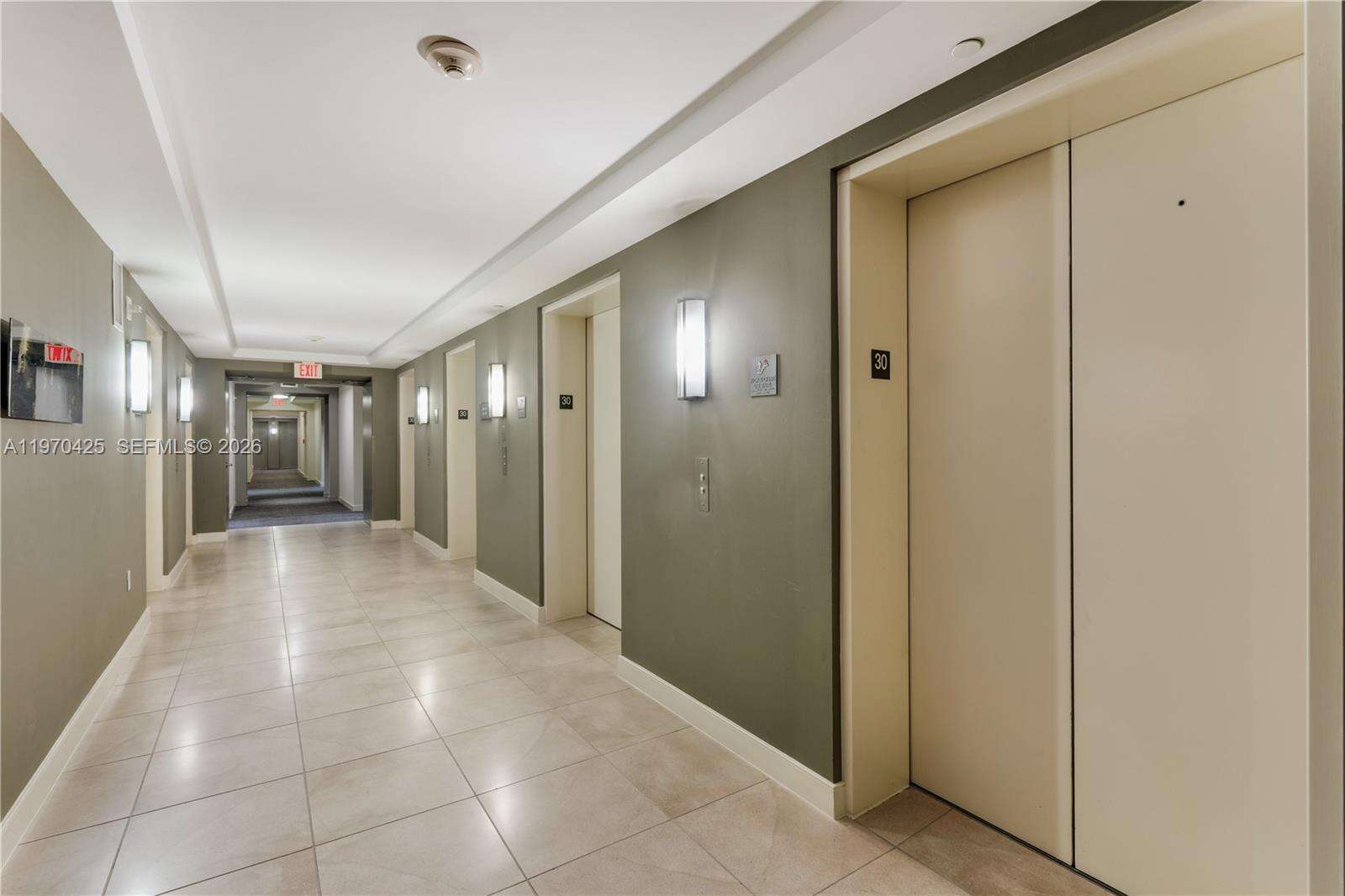 The Plaza On Brickell West at 951 Brickell Ave, Miami, FL 33131 - For Rent photo 33