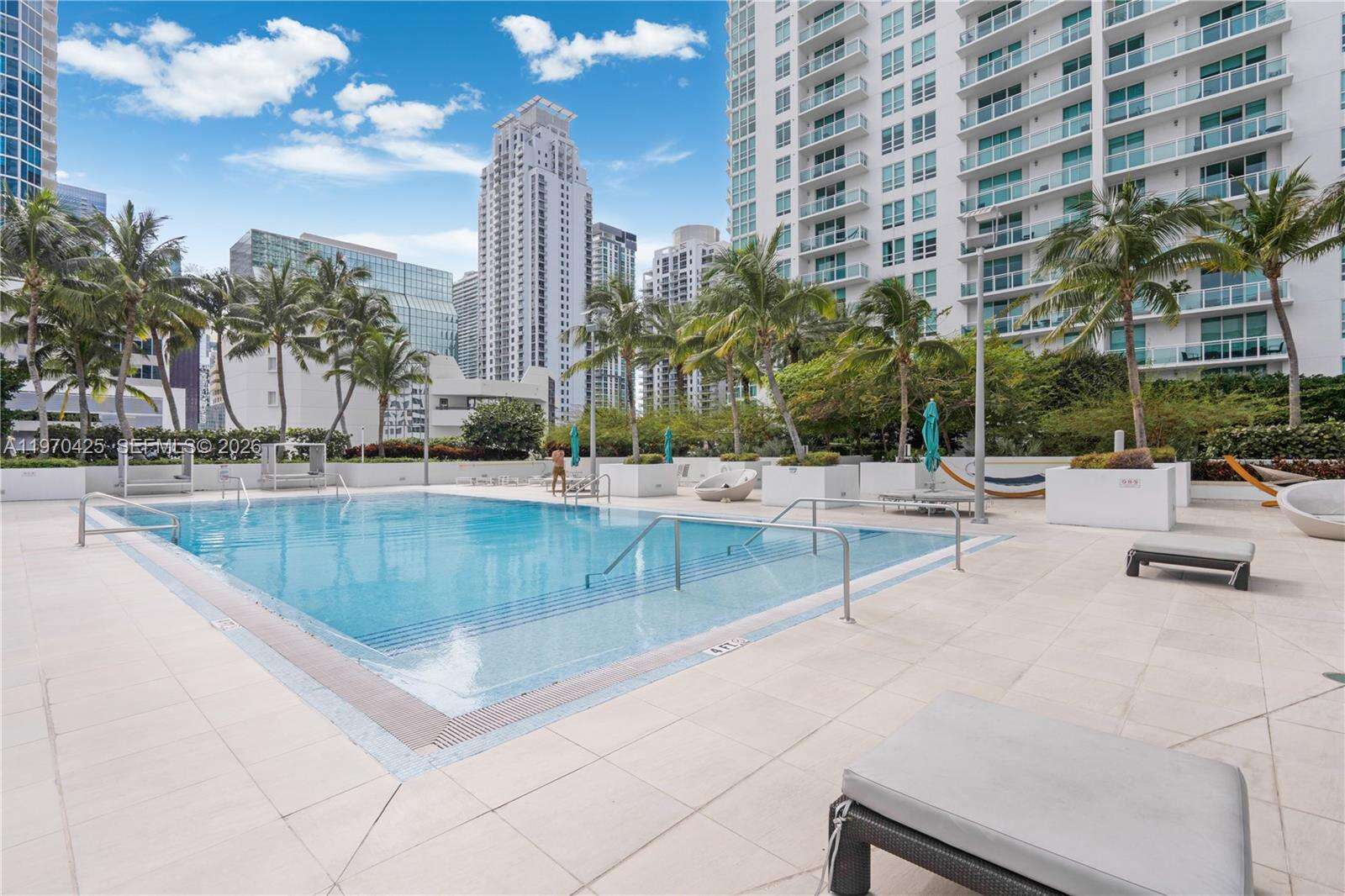 The Plaza On Brickell West at 951 Brickell Ave, Miami, FL 33131 - For Rent photo 35