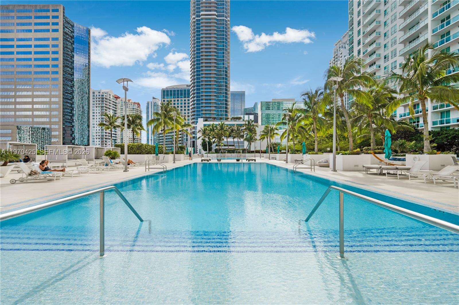 The Plaza On Brickell West at 951 Brickell Ave, Miami, FL 33131 - For Rent photo 45