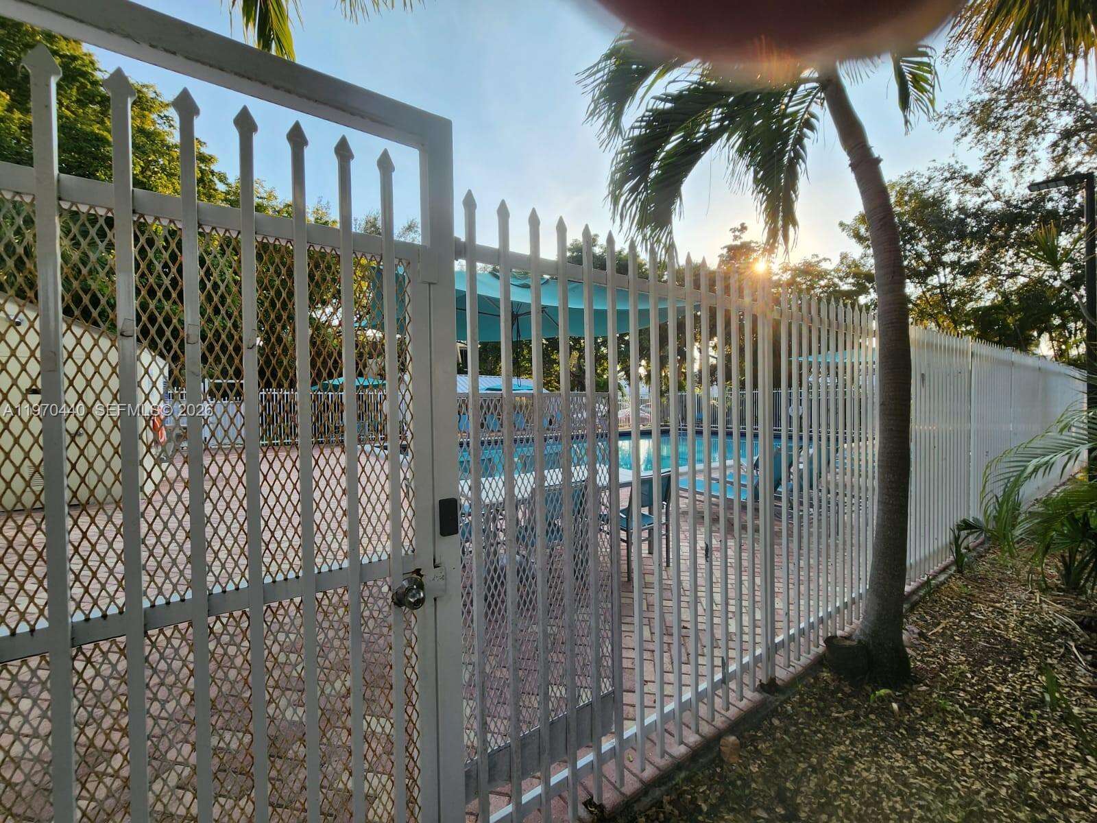Villa Dorada at 20381 30 Ave, Aventura, FL 33180 - For Rent photo 13