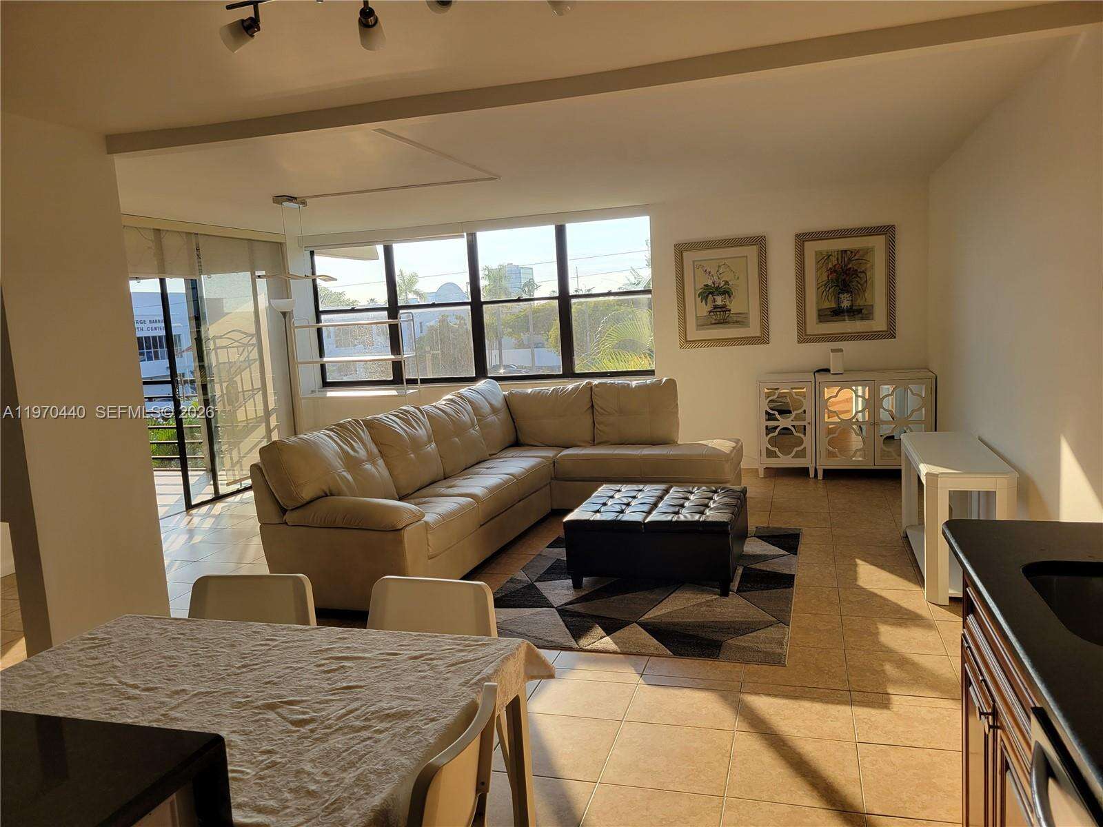 Villa Dorada at 20381 30 Ave, Aventura, FL 33180 - For Rent photo 6