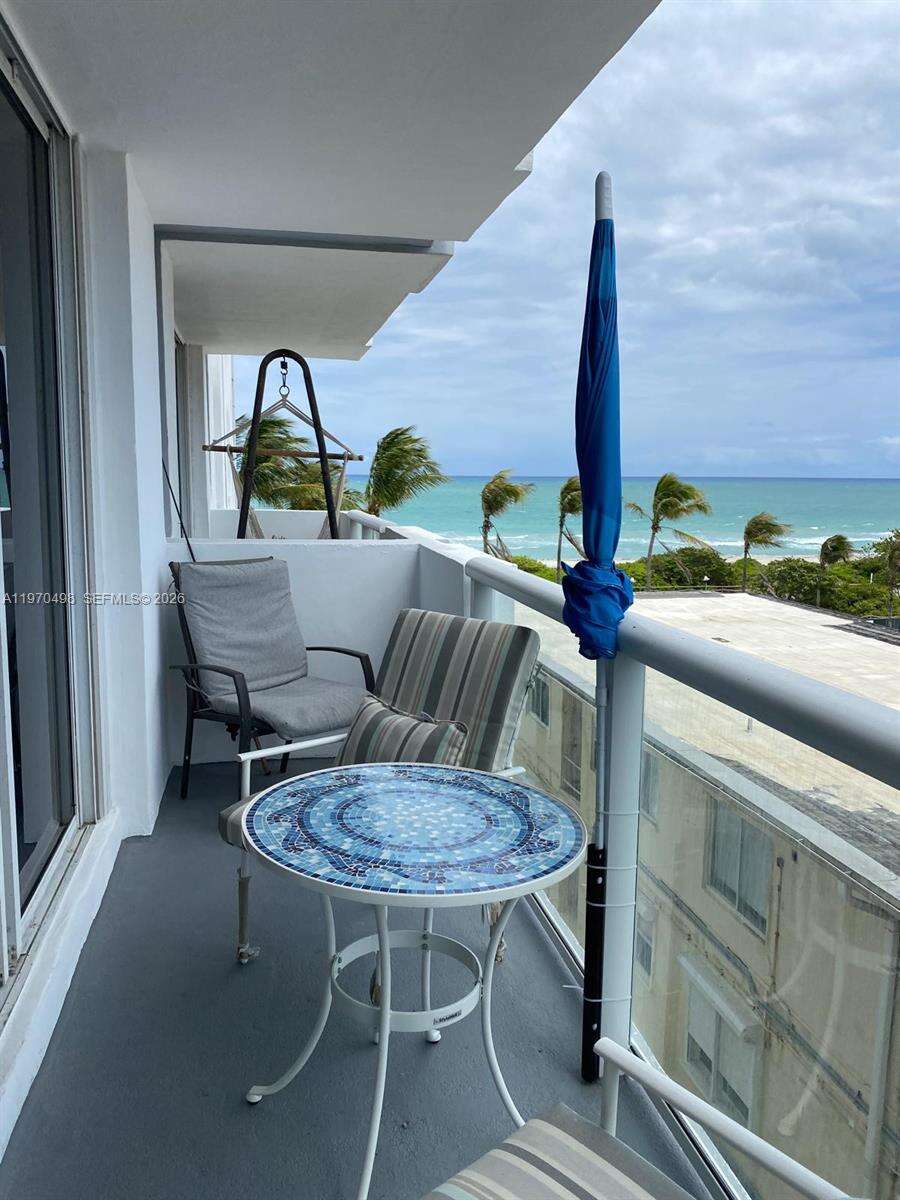 Carlisle On The Ocean at 9195 Collins Ave, Surfside, FL 33154 - For Rent photo 8