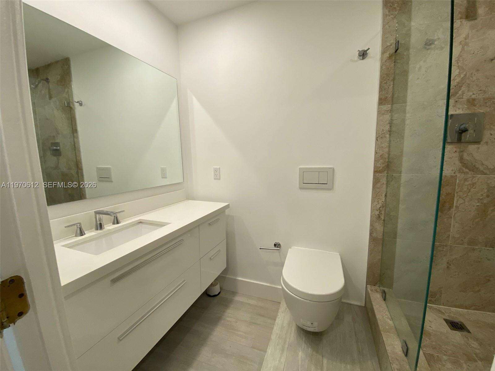Roney Palace at 2301 Collins Ave, Miami Beach, FL 33139 - For Rent photo 16