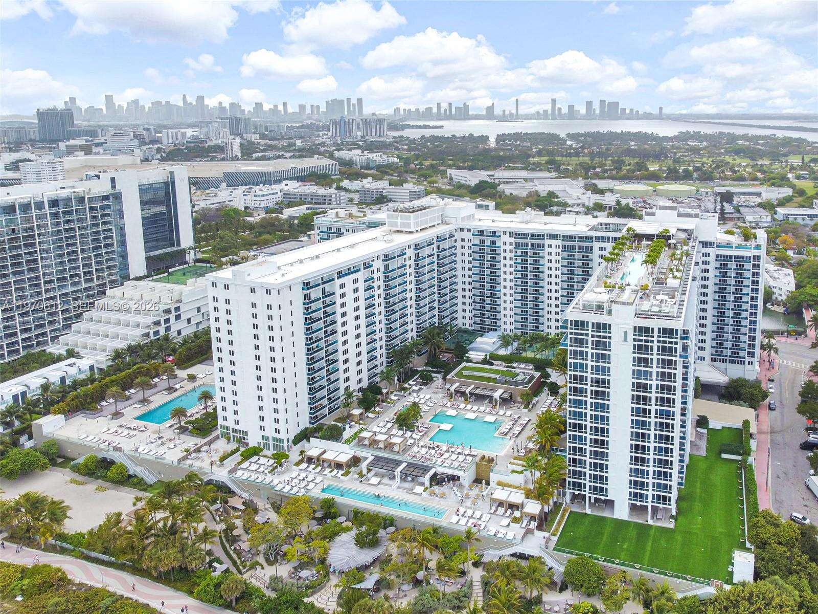 Roney Palace at 2301 Collins Ave, Miami Beach, FL 33139 - For Rent photo 33