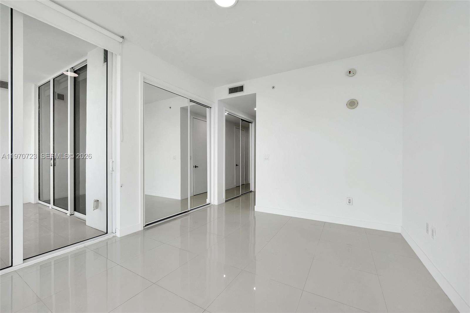 Trump Royale at 18201 Collins Ave, Sunny Isles Beach, FL 33160 - For Rent photo 30