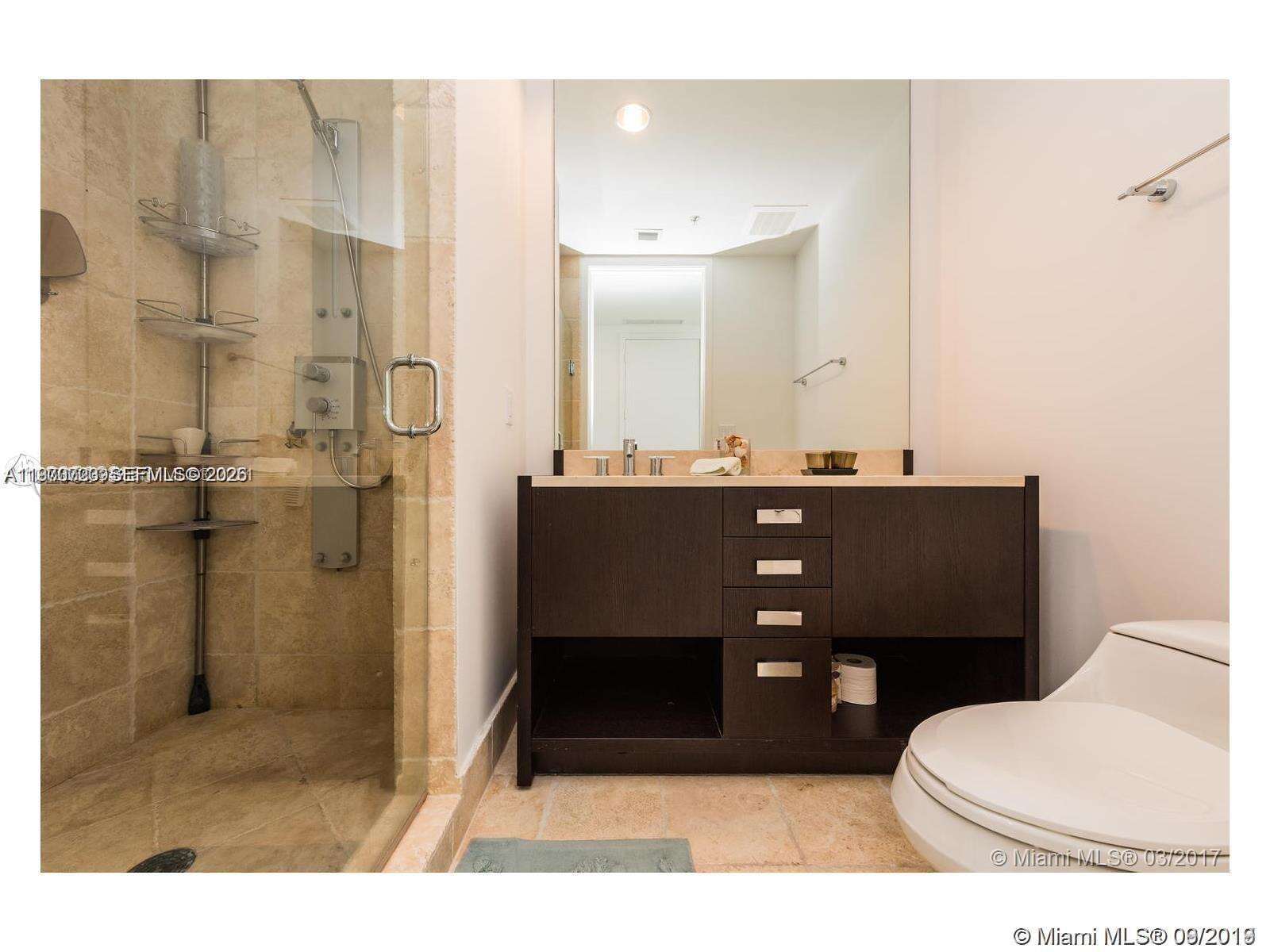 Trump Royale at 18201 Collins Ave, Sunny Isles Beach, FL 33160 - For Rent photo 4
