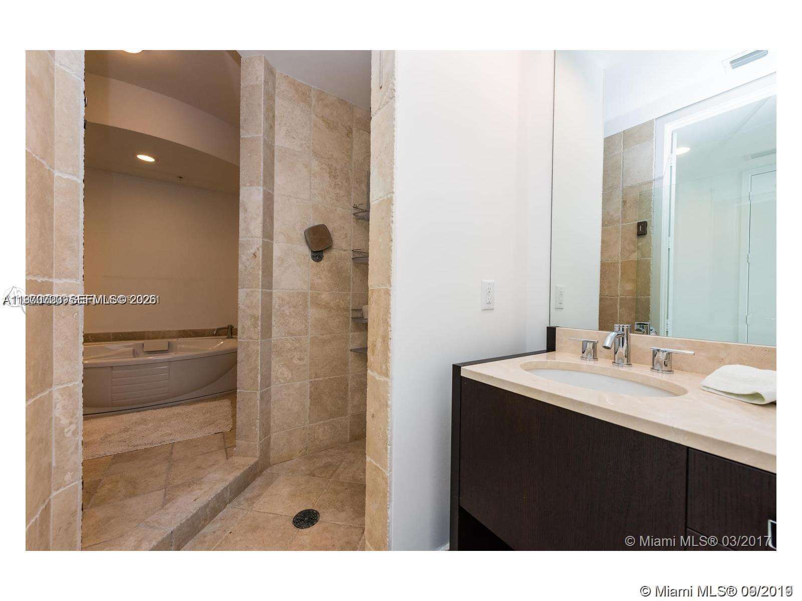 Trump Royale at 18201 Collins Ave, Sunny Isles Beach, FL 33160 - For Rent photo 5