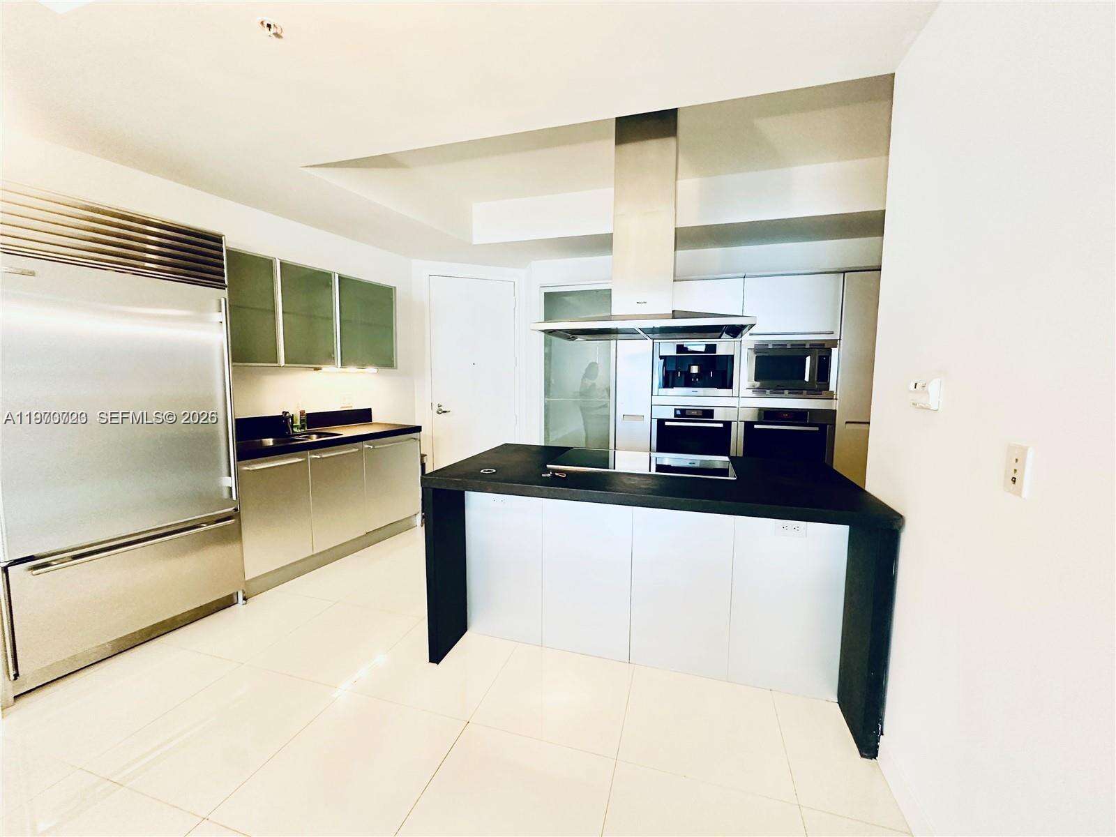 Trump Royale at 18201 Collins Ave, Sunny Isles Beach, FL 33160 - For Rent photo 8