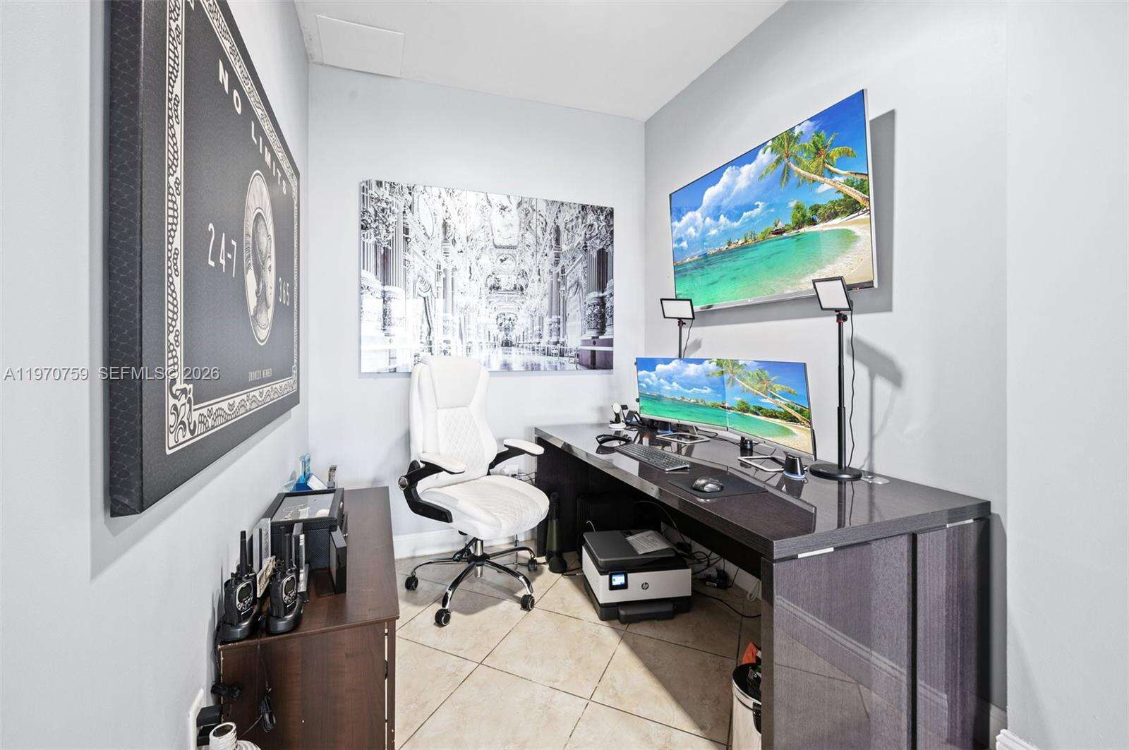 1060 Brickell at 1050 Brickell Ave, Miami, FL 33131 - For Rent photo 27