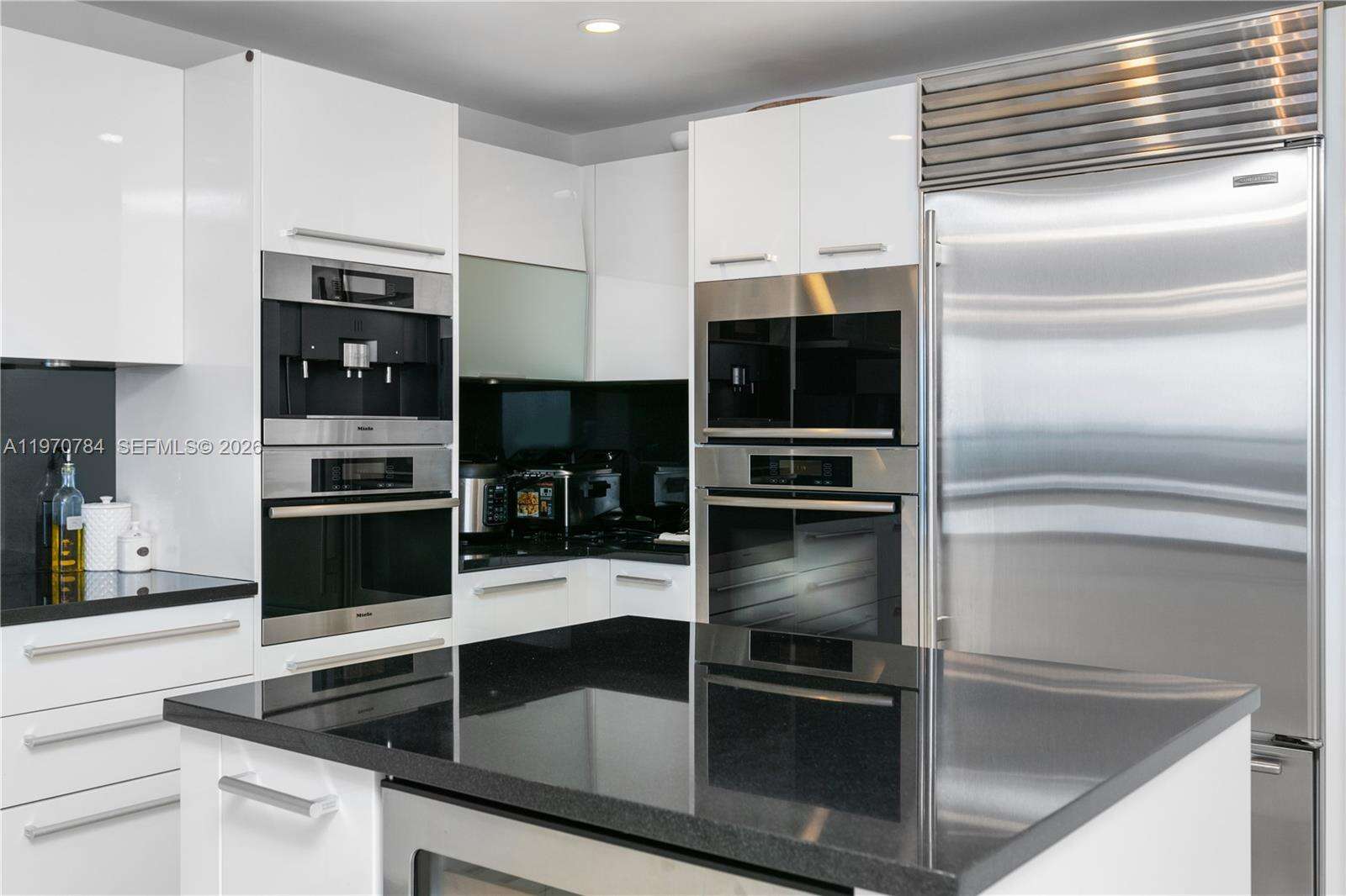 Jade Ocean at 17121 Collins Ave, Sunny Isles Beach, FL 33160 - For Rent photo 19