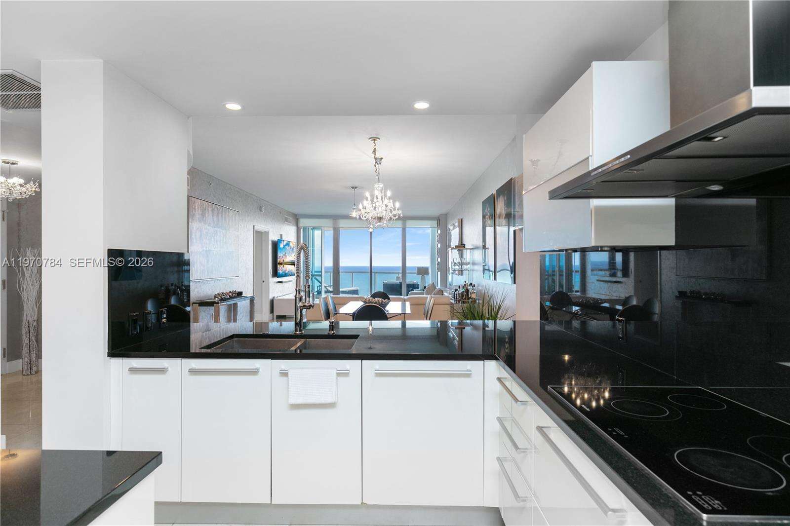Jade Ocean at 17121 Collins Ave, Sunny Isles Beach, FL 33160 - For Rent photo 21