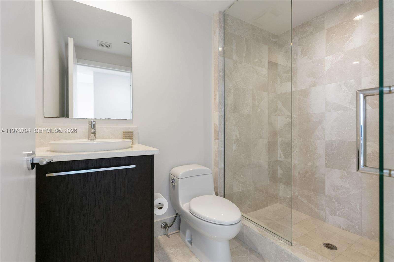 Jade Ocean at 17121 Collins Ave, Sunny Isles Beach, FL 33160 - For Rent photo 26