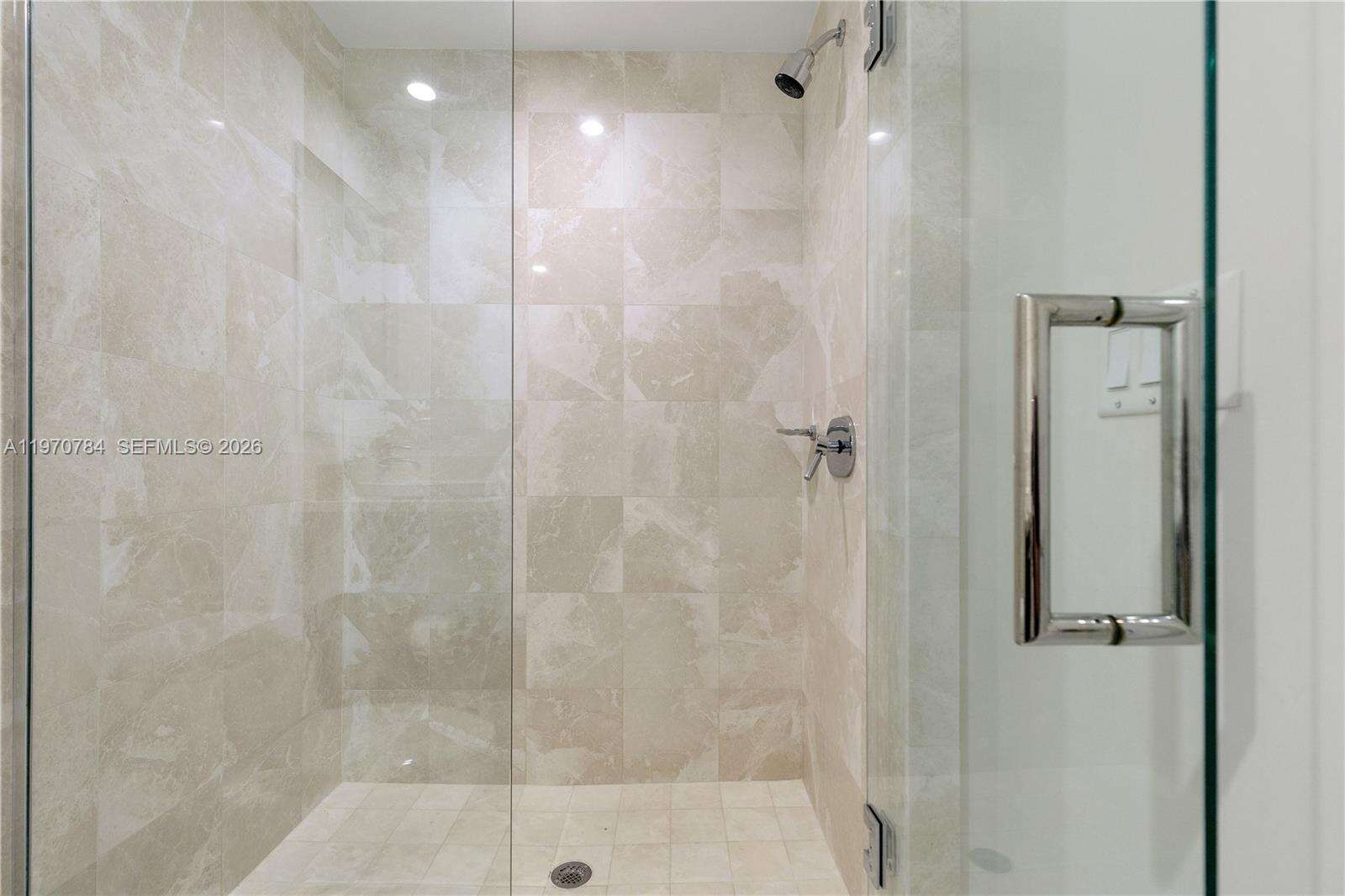 Jade Ocean at 17121 Collins Ave, Sunny Isles Beach, FL 33160 - For Rent photo 27
