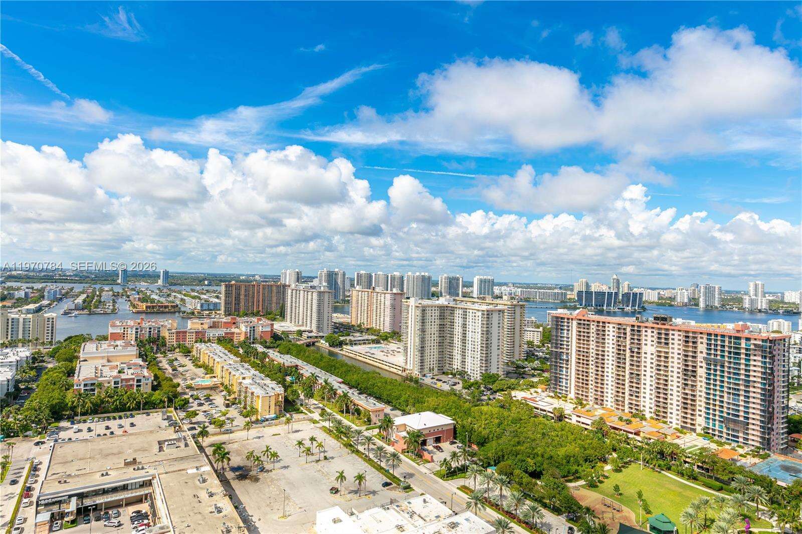 Jade Ocean at 17121 Collins Ave, Sunny Isles Beach, FL 33160 - For Rent photo 39
