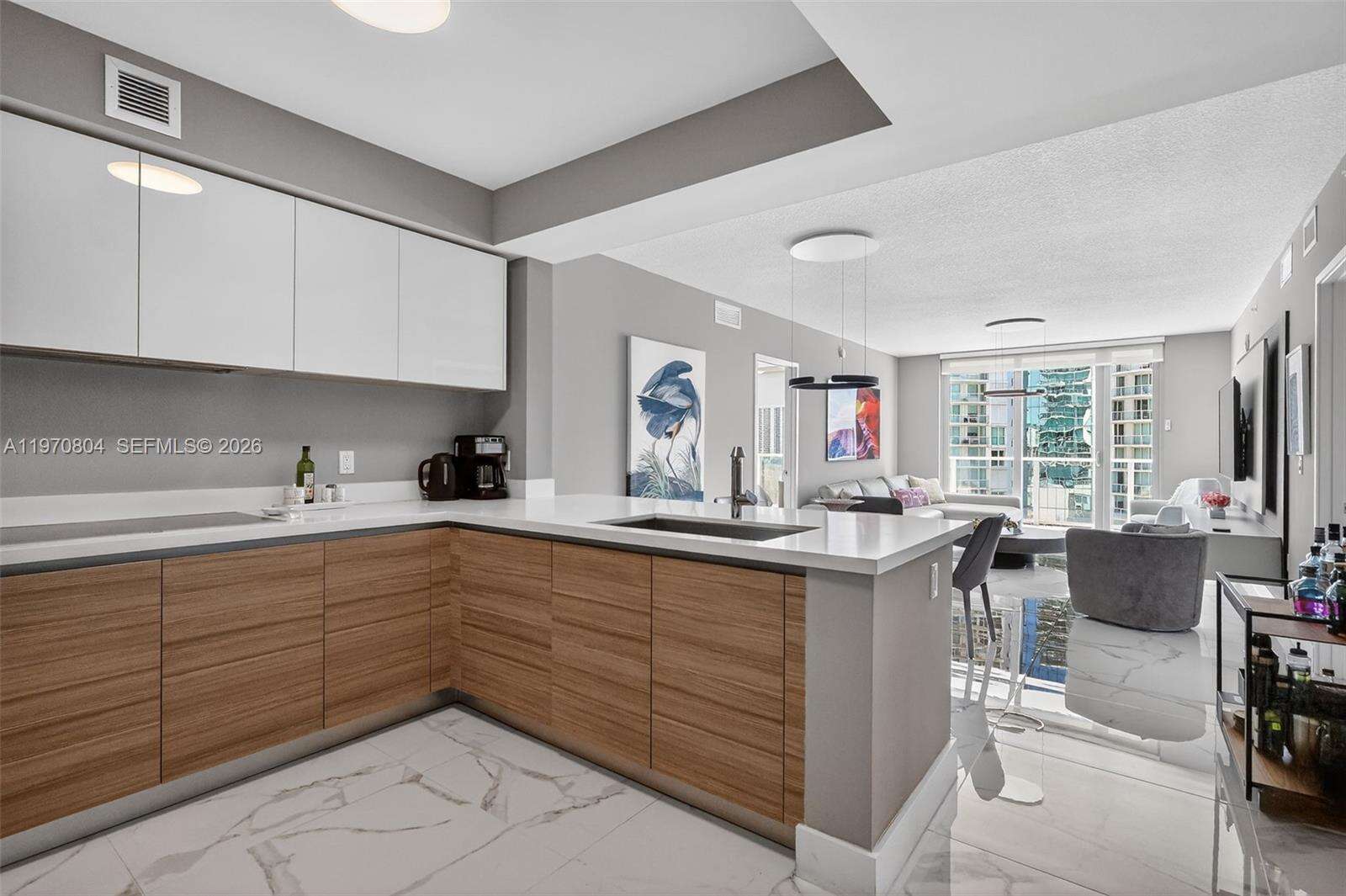 Parque Towers at 300 Sunny Isles Blvd, Sunny Isles Beach, FL 33160 - For Rent photo 5