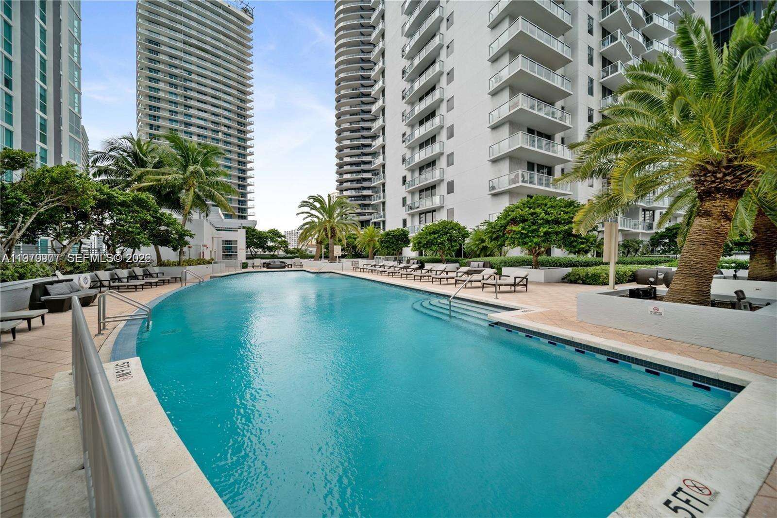 1060 Brickell at 1060 Brickell Ave, Miami, FL 33131 - For Rent photo 27