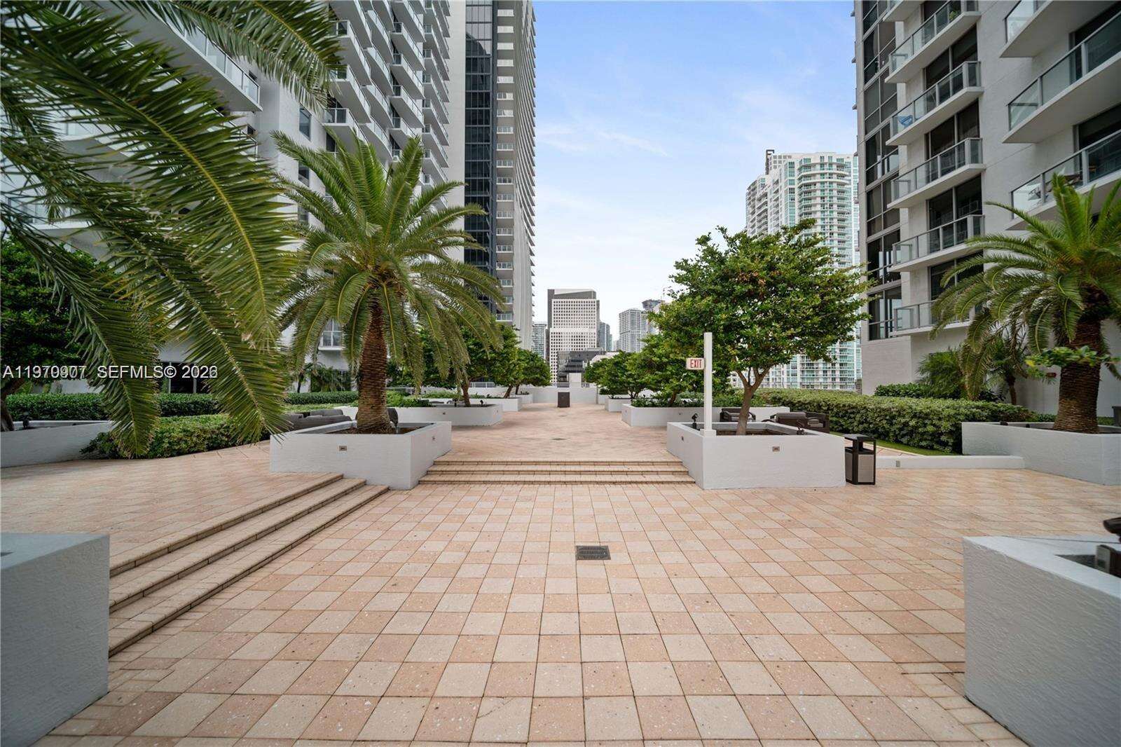1060 Brickell at 1060 Brickell Ave, Miami, FL 33131 - For Rent photo 28