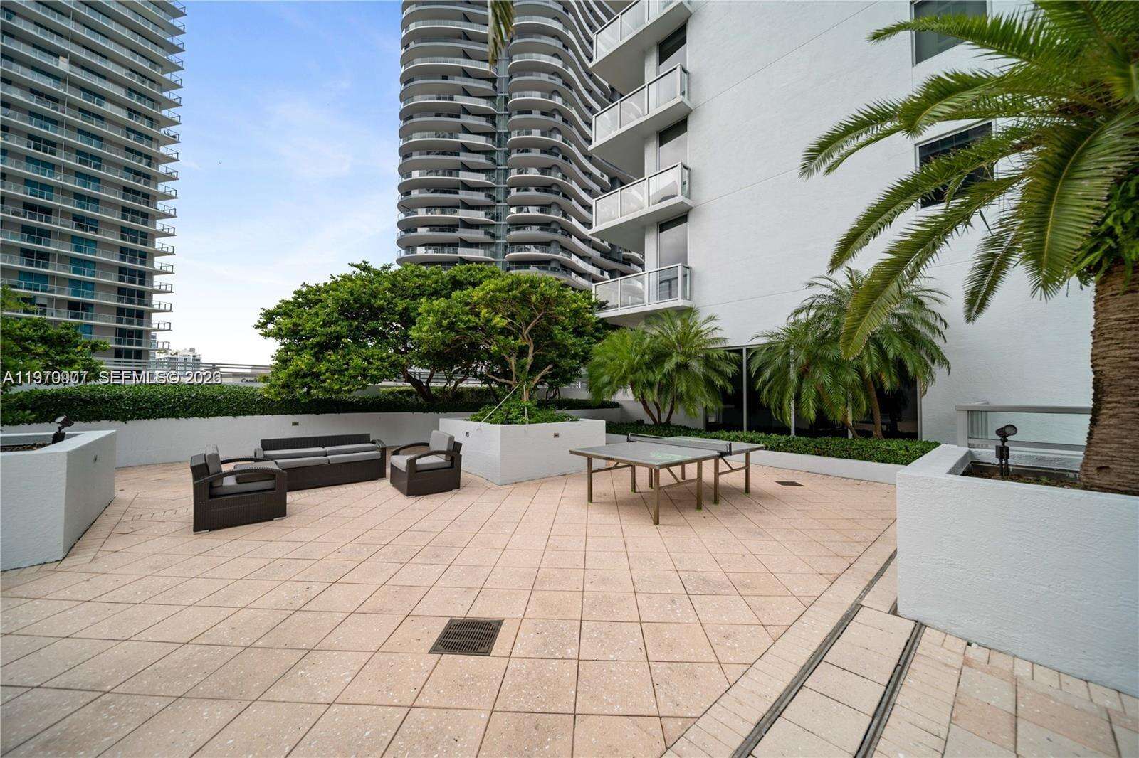 1060 Brickell at 1060 Brickell Ave, Miami, FL 33131 - For Rent photo 29