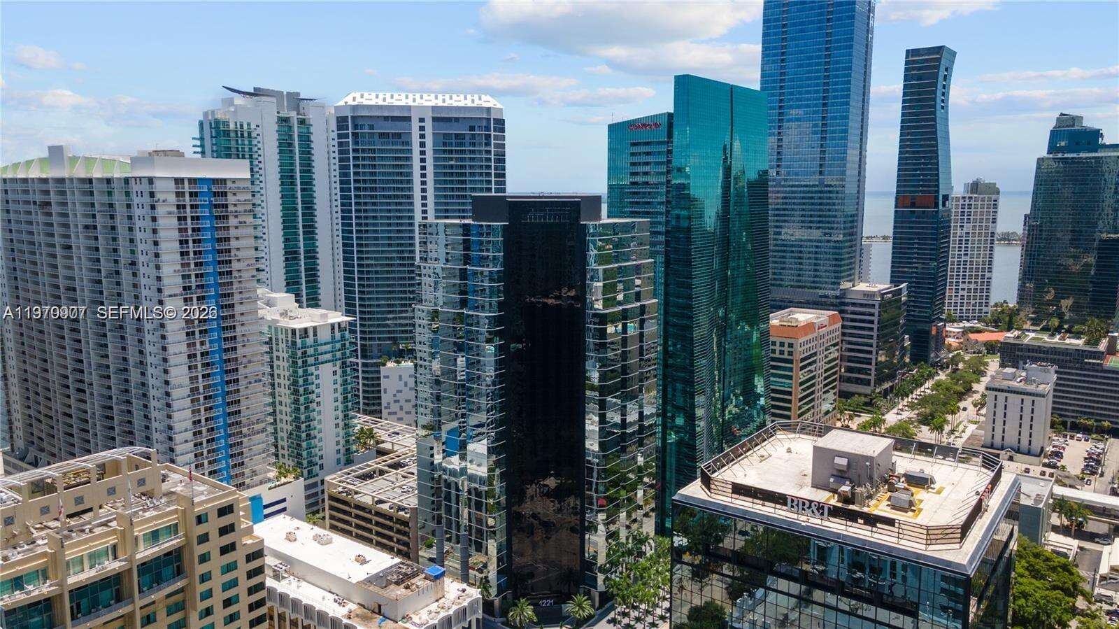 1060 Brickell at 1060 Brickell Ave, Miami, FL 33131 - For Rent photo 4
