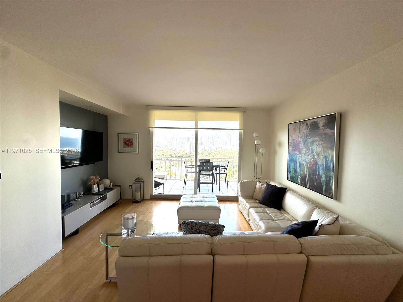 The Metropolitan at 2475 Brickell Ave, Miami, FL 33129 - For Rent photo 4