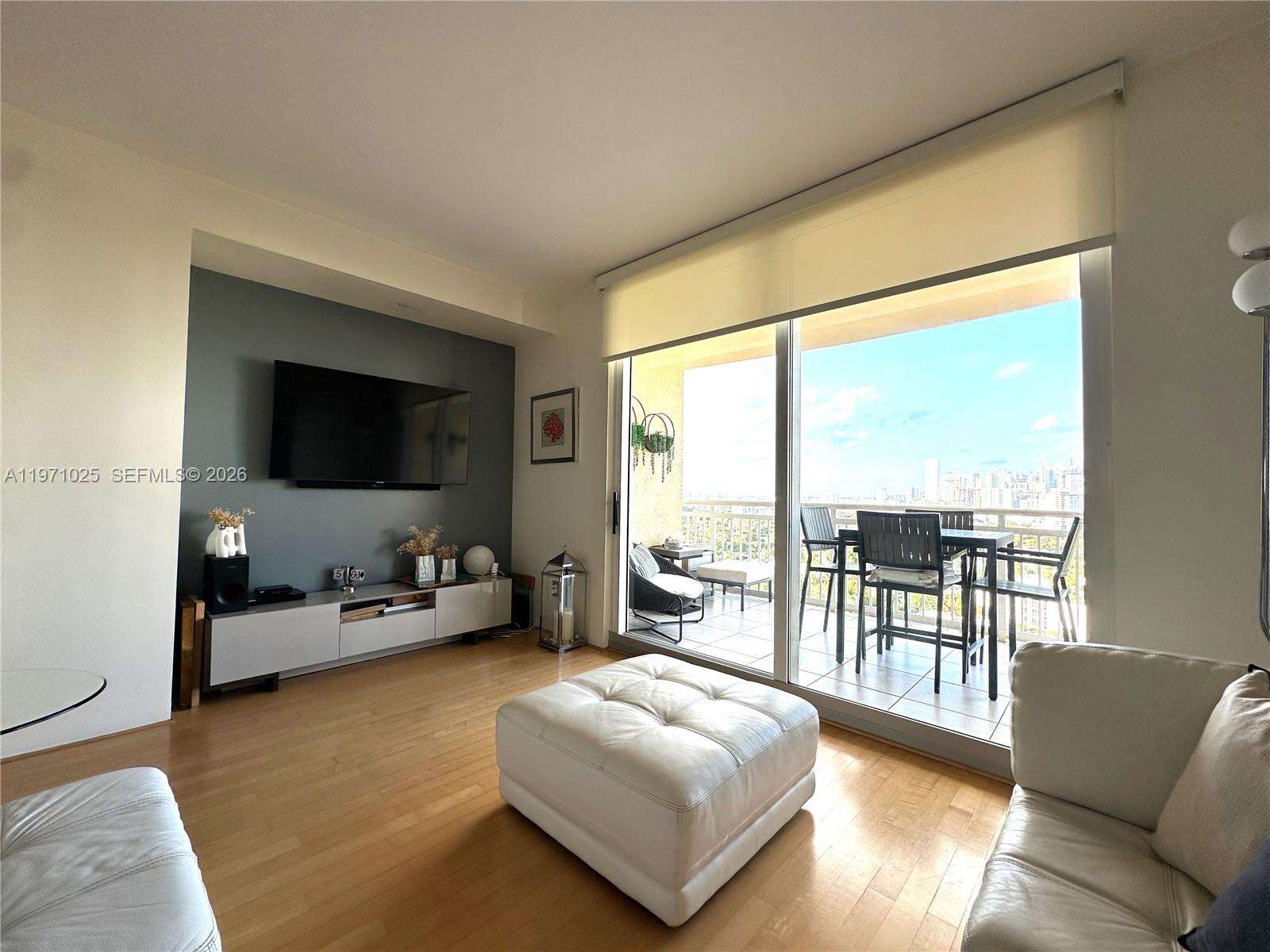 The Metropolitan at 2475 Brickell Ave, Miami, FL 33129 - For Rent photo 5