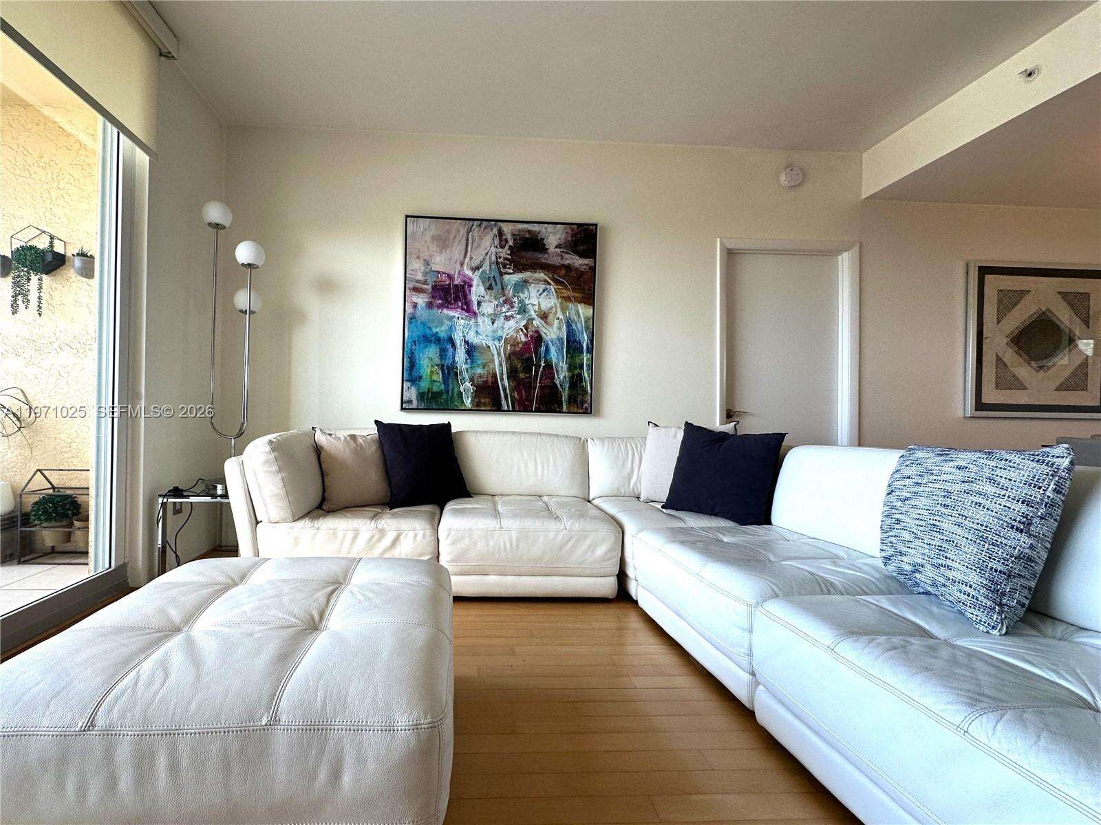 The Metropolitan at 2475 Brickell Ave, Miami, FL 33129 - For Rent photo 8