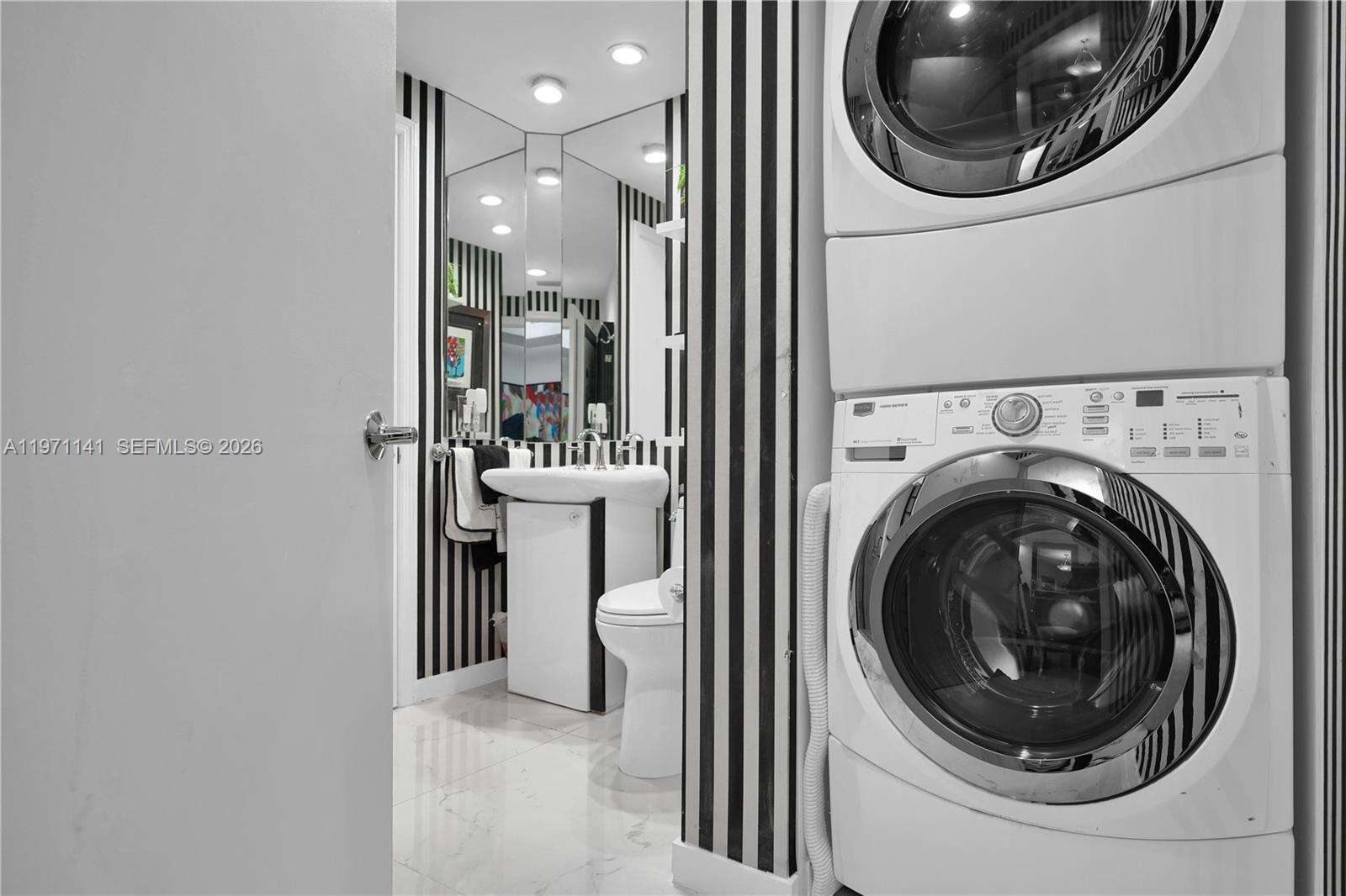 Green Diamond at 4775 Collins Ave, Miami Beach, FL 33140 - For Rent photo 18