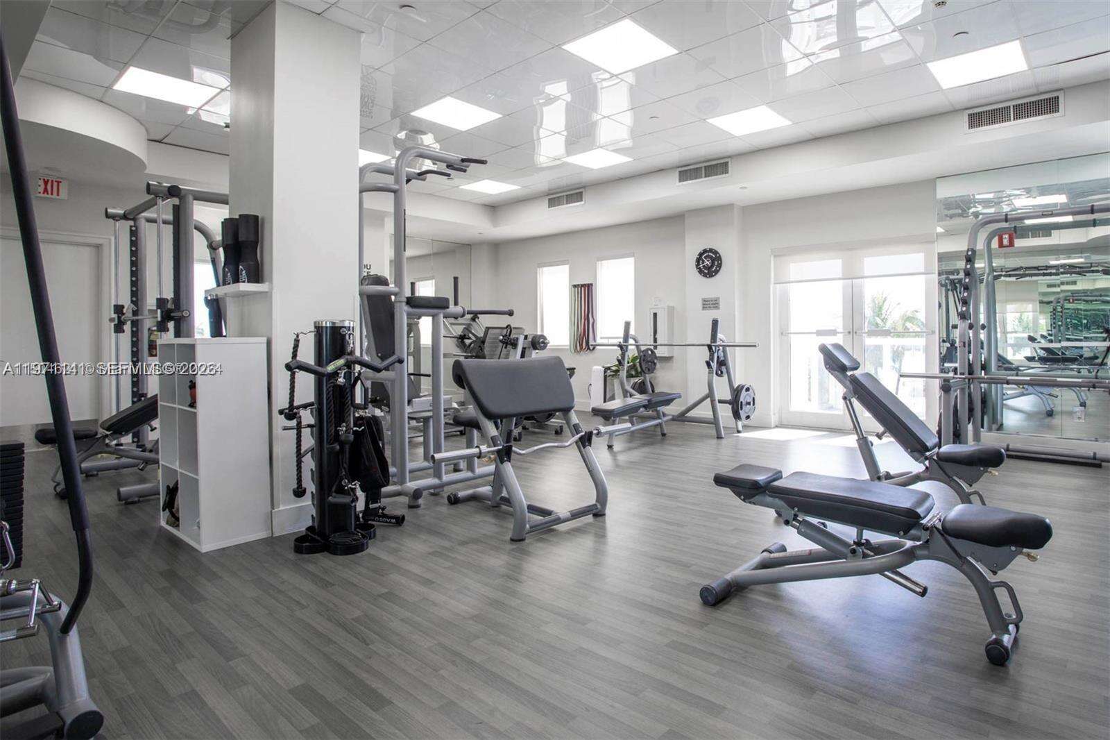 Green Diamond at 4775 Collins Ave, Miami Beach, FL 33140 - For Rent photo 49