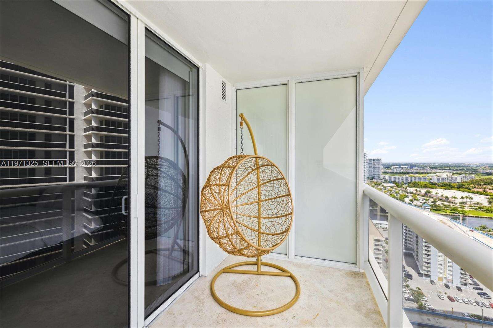 The Beach Club Two at 1830 Ocean Dr, Hallandale Beach, FL 33009 - For Rent photo 22