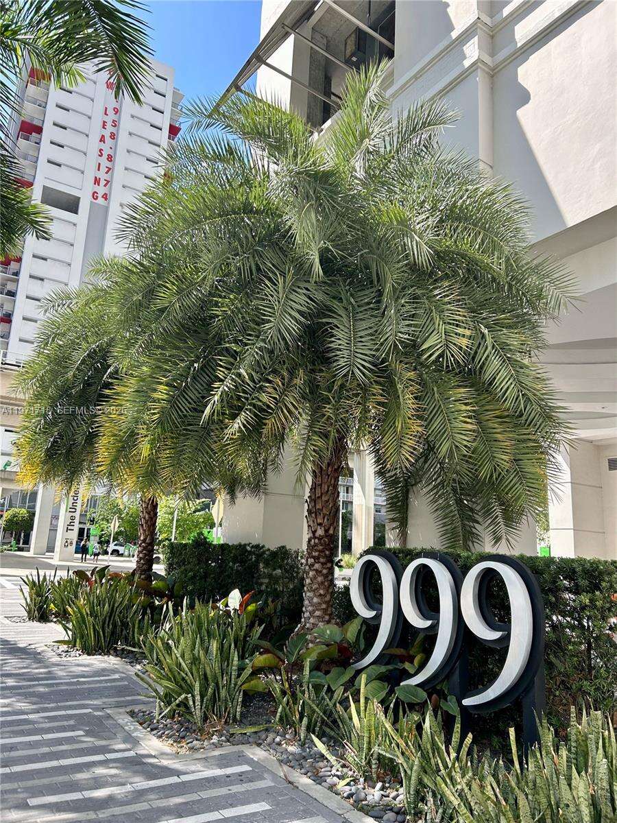 Nine At Mary Brickell Village at 999 1 Ave, Miami, FL 33130 - For Rent photo 1