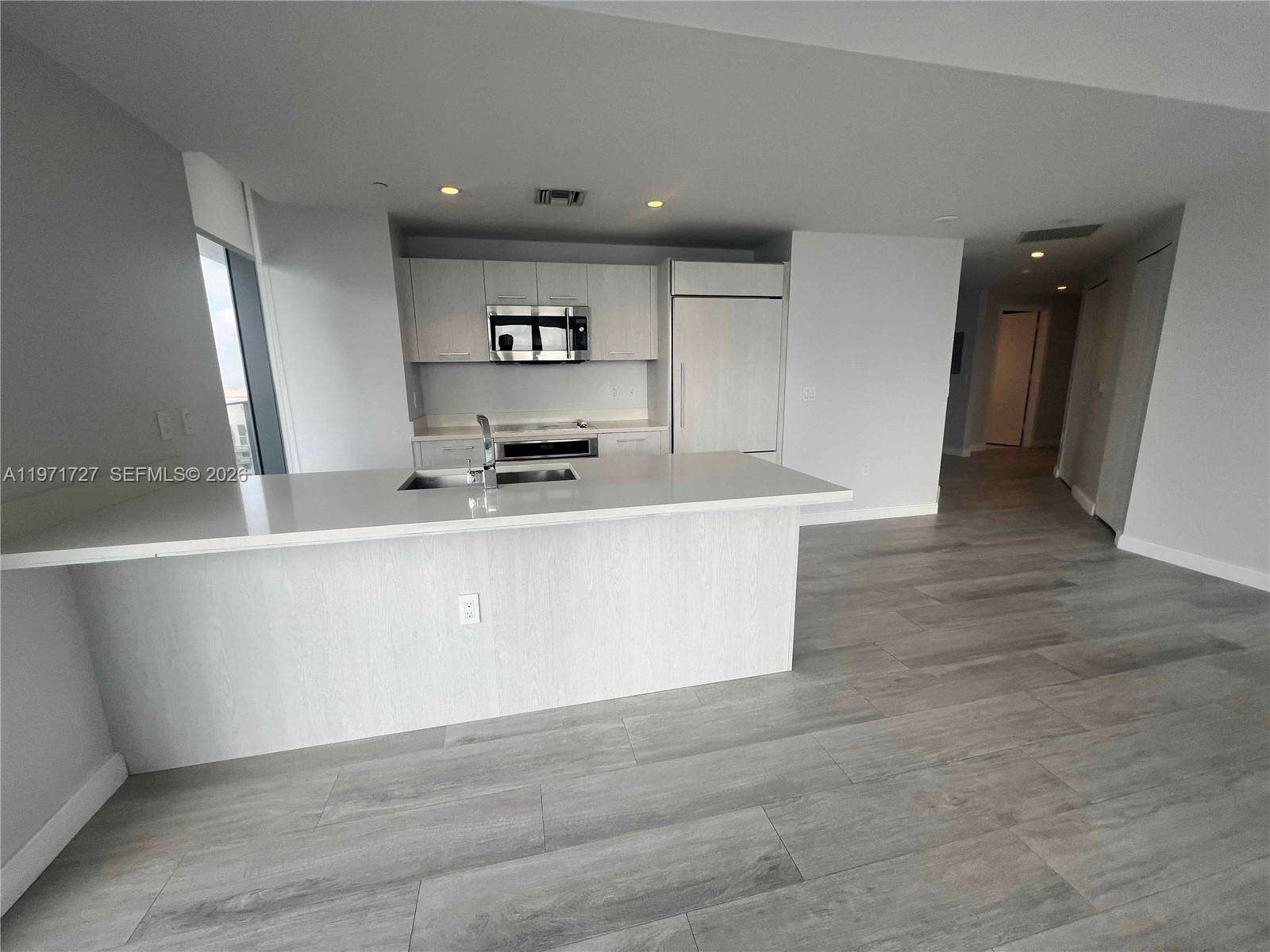 Brickell Heights East at 45 9 St, Miami, FL 33130 - For Rent photo 7