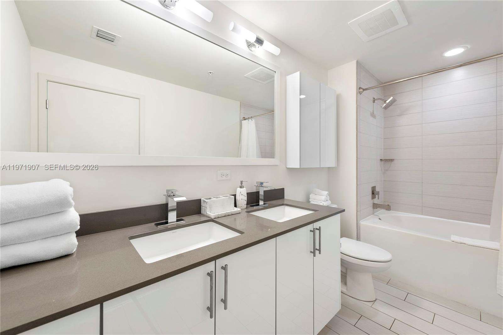 Nine At Mary Brickell Village at 999 1 Ave, Miami, FL 33130 - For Rent photo 14