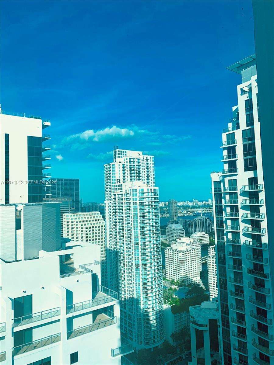 The Bond On Brickell at 1080 Brickell Ave, Miami, FL 33131 - For Rent photo 28