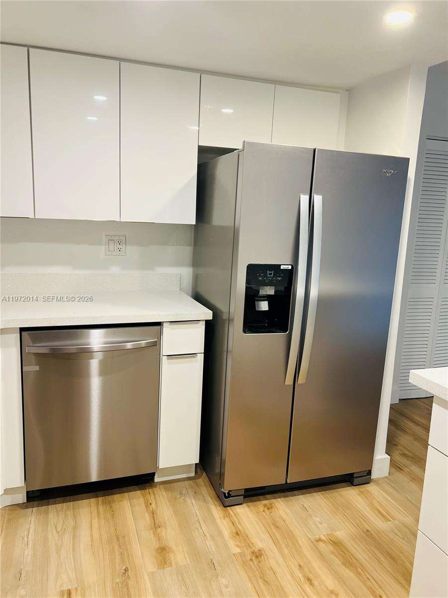 Brickell Bay Club at 2333 Brickell Ave, Miami, FL 33129 - For Rent photo 16
